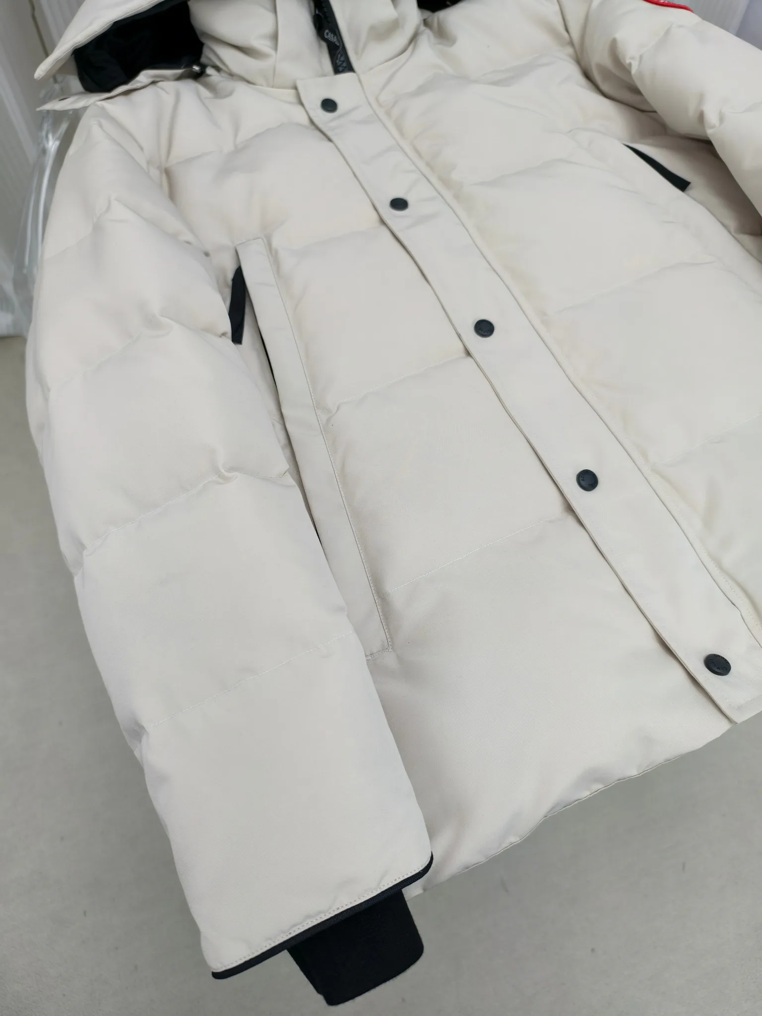 Куртки И Пуховики Женские Canada Goose 4022689