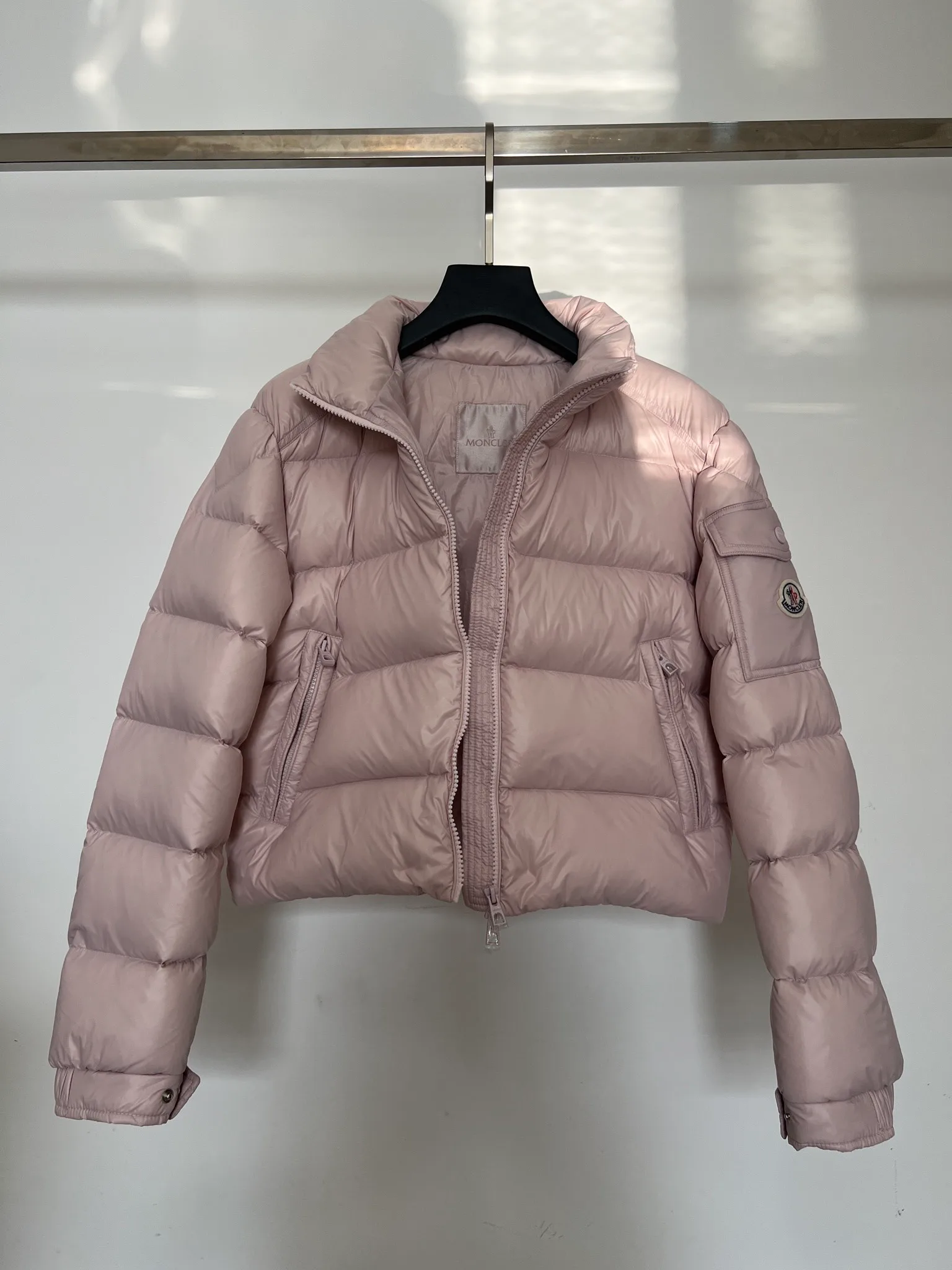 Куртки И Пуховики Женские Moncler 18416133