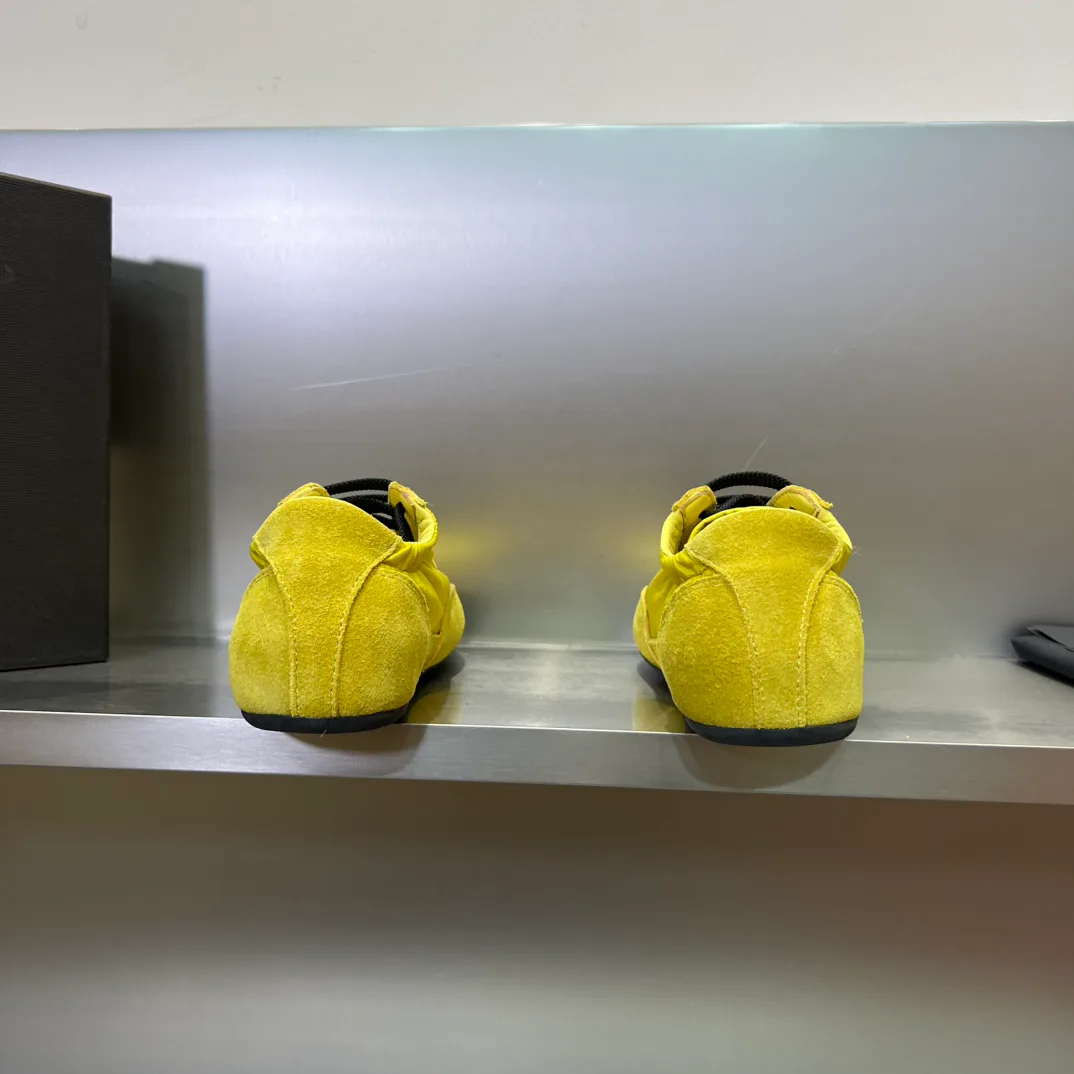 Кроссовки Женские Prada 4739