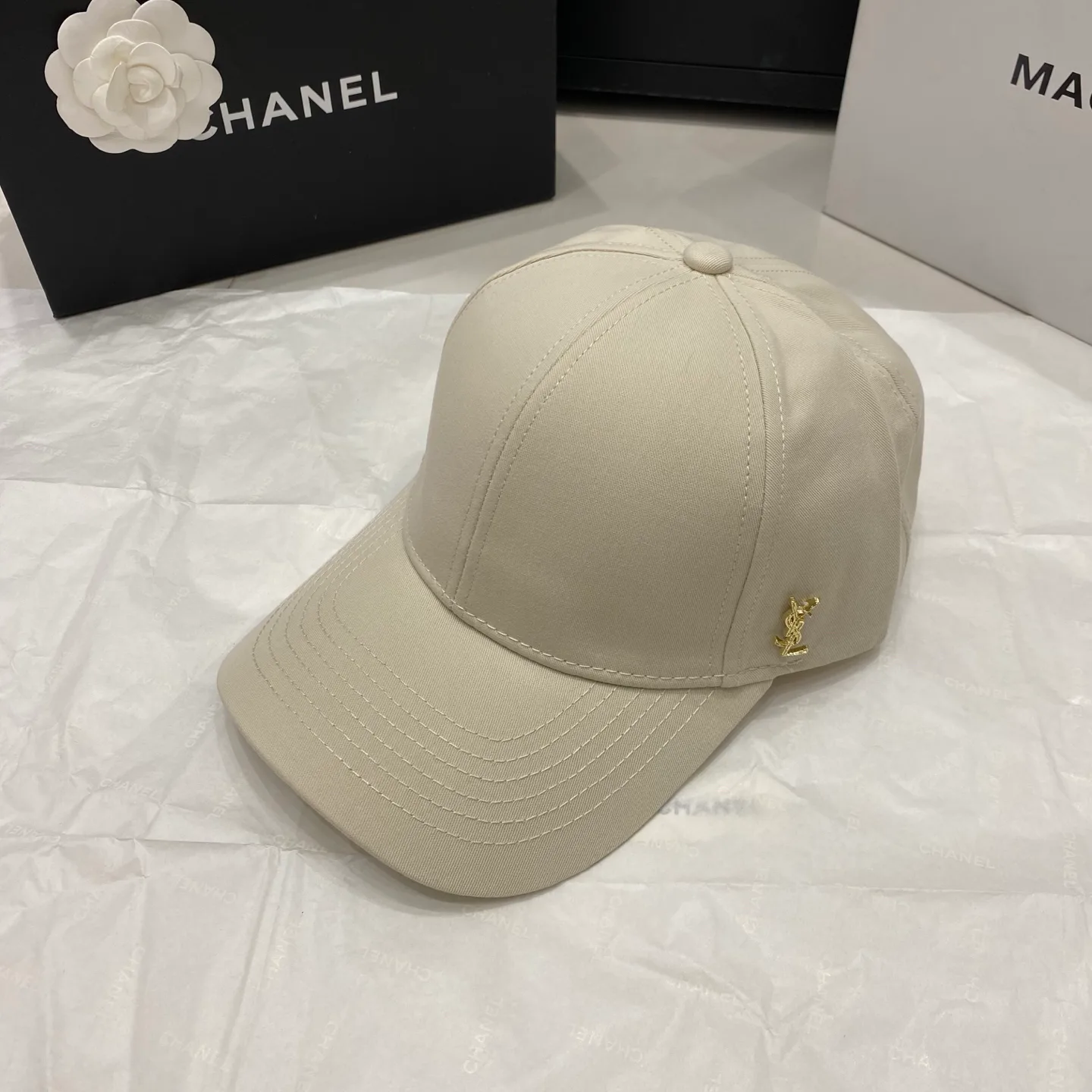 Головные Уборы Saint Laurent 21013