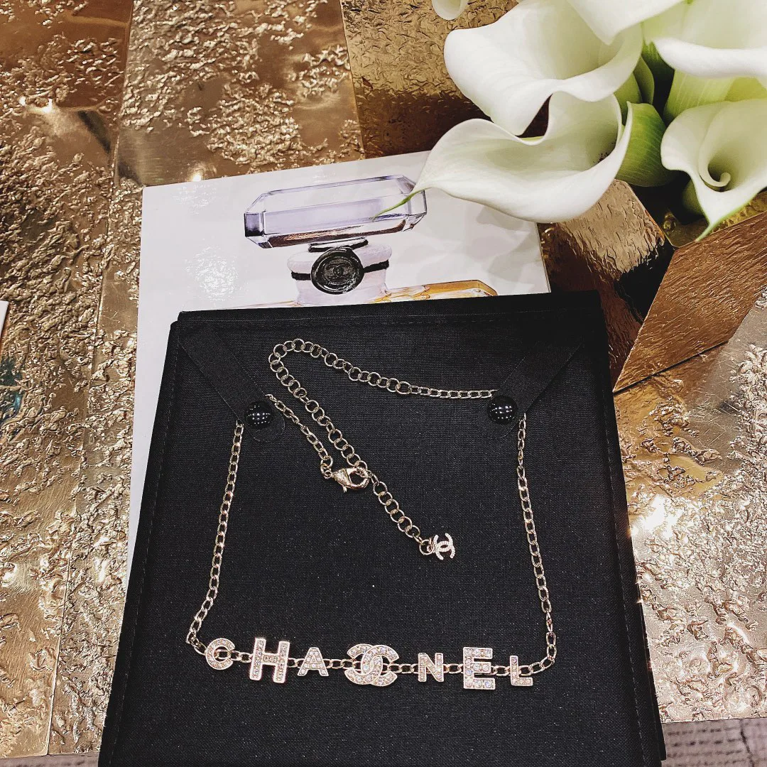 Бижутерия Chanel 385899