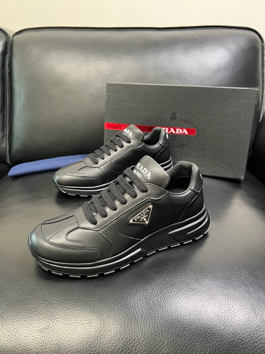 Кроссовки Женские Prada 471673