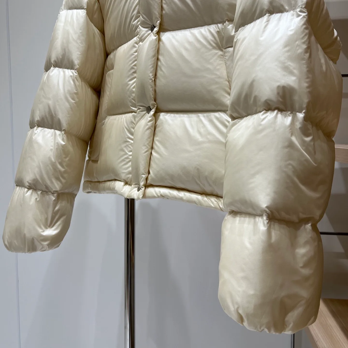 Куртки И Пуховики Женские Moncler 18761117
