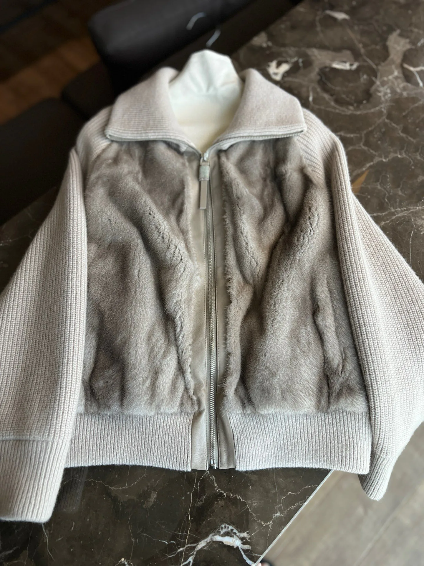 Куртки И Пуховики Женские Loro Piana 18198767