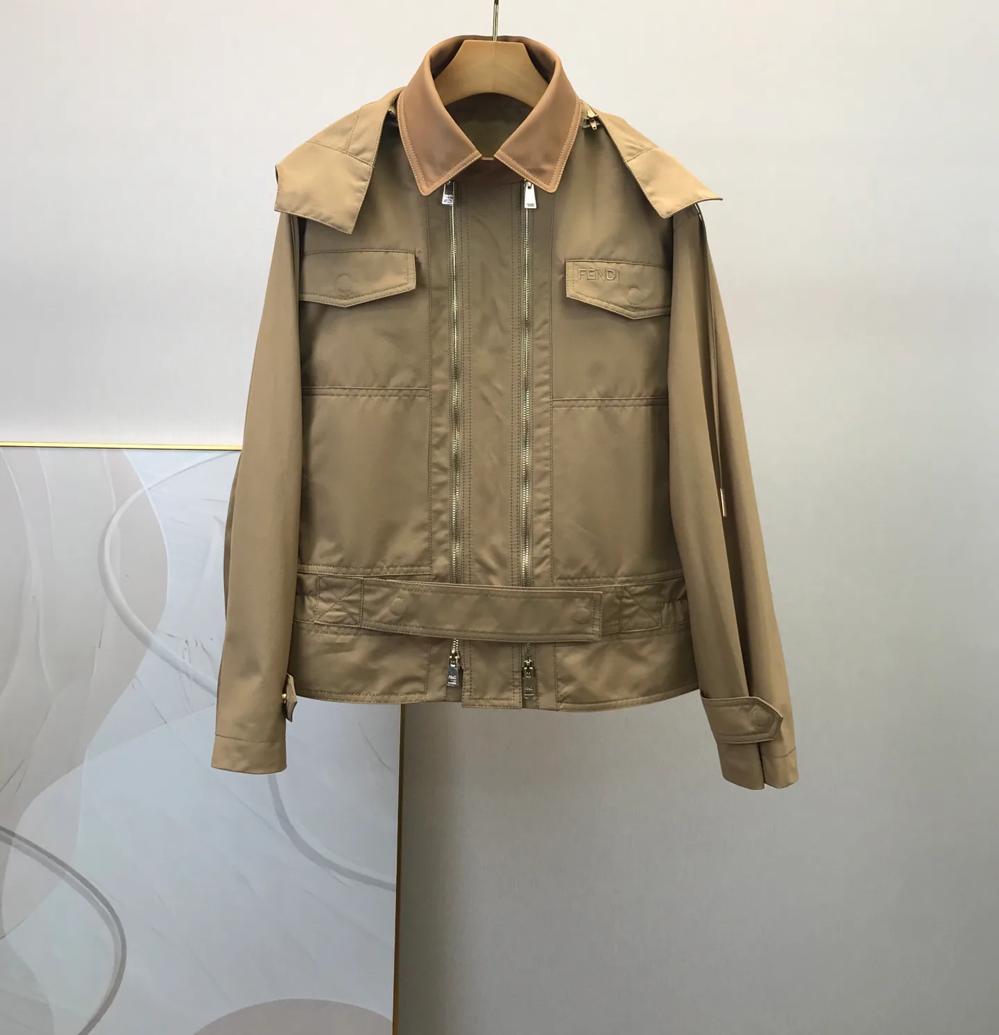 Куртки И Пуховики Женские Fendi 9445781