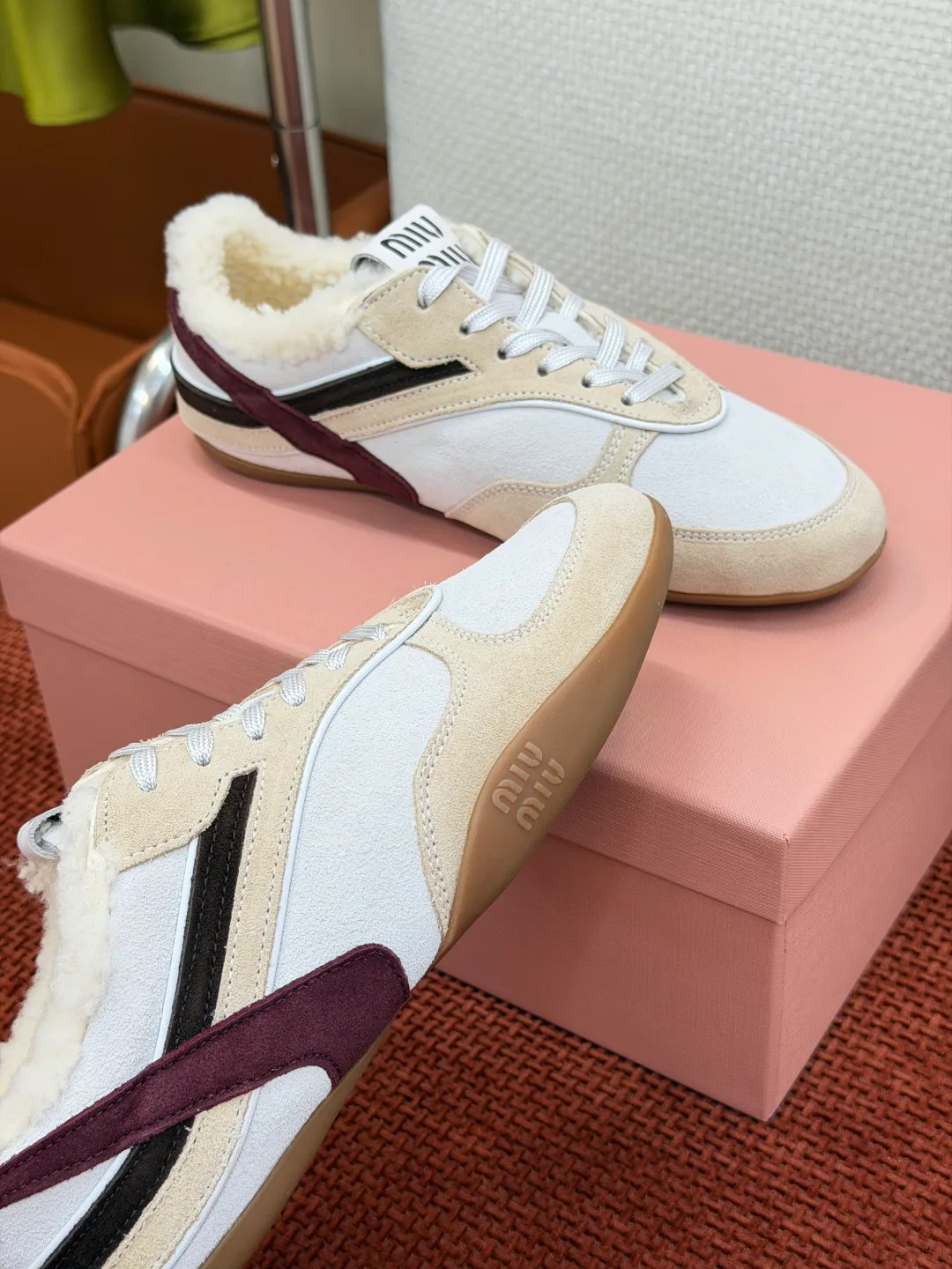 Кроссовки Женские Miu Miu 19655426