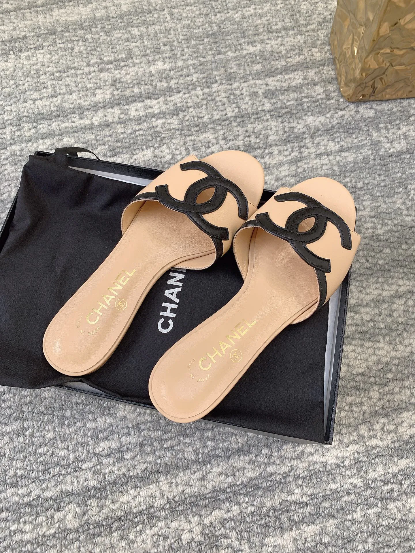Шлепанцы Женские Chanel 13084995