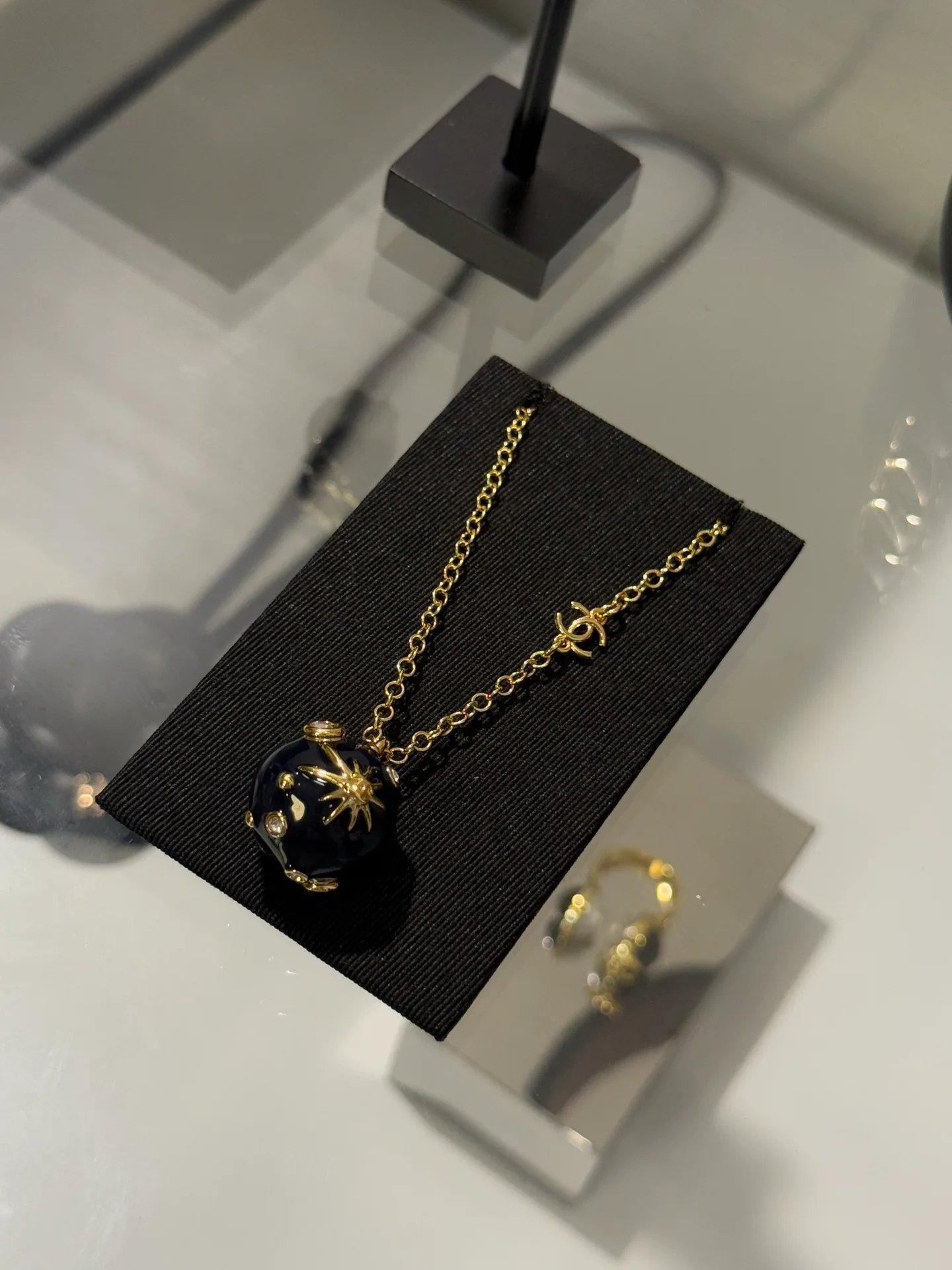 Бижутерия Chanel 13115136
