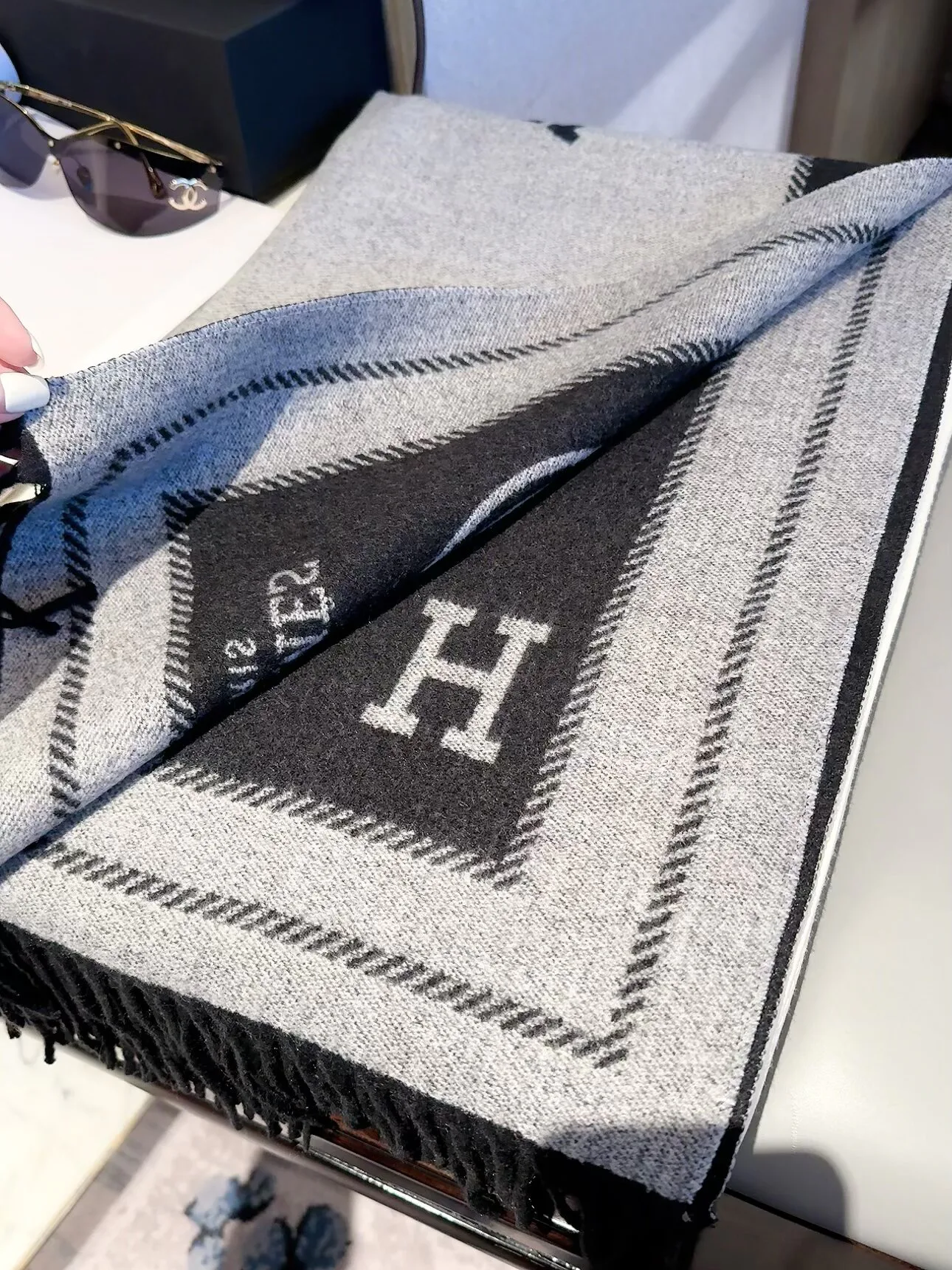 Шарфы Hermes 18322512