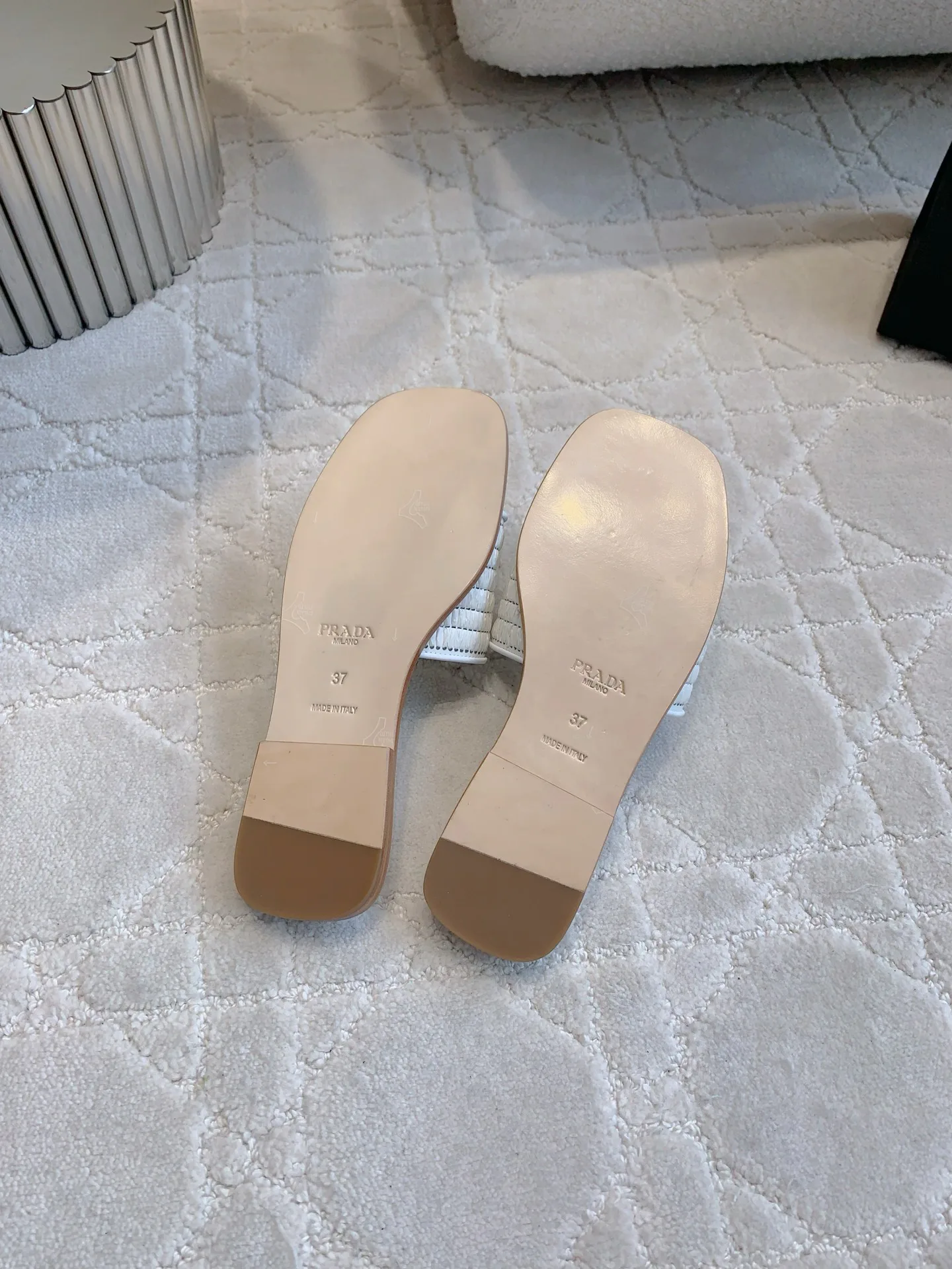 Шлепанцы Женские Prada 32441