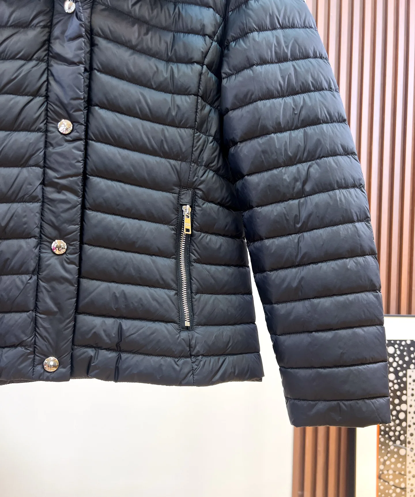 Куртки И Пуховики Женские Prada 18188783