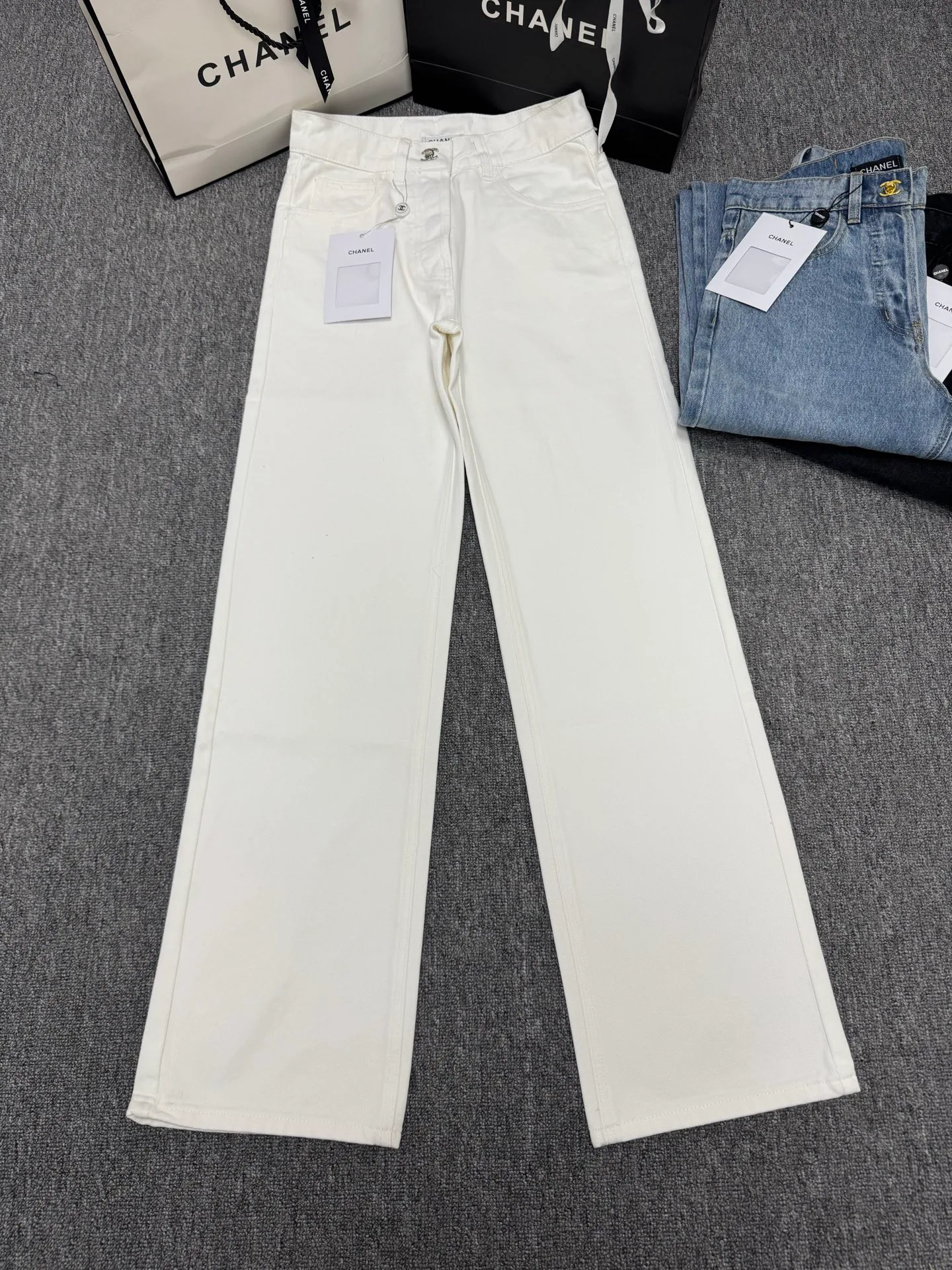 Джинсы Женские Chanel 12705564