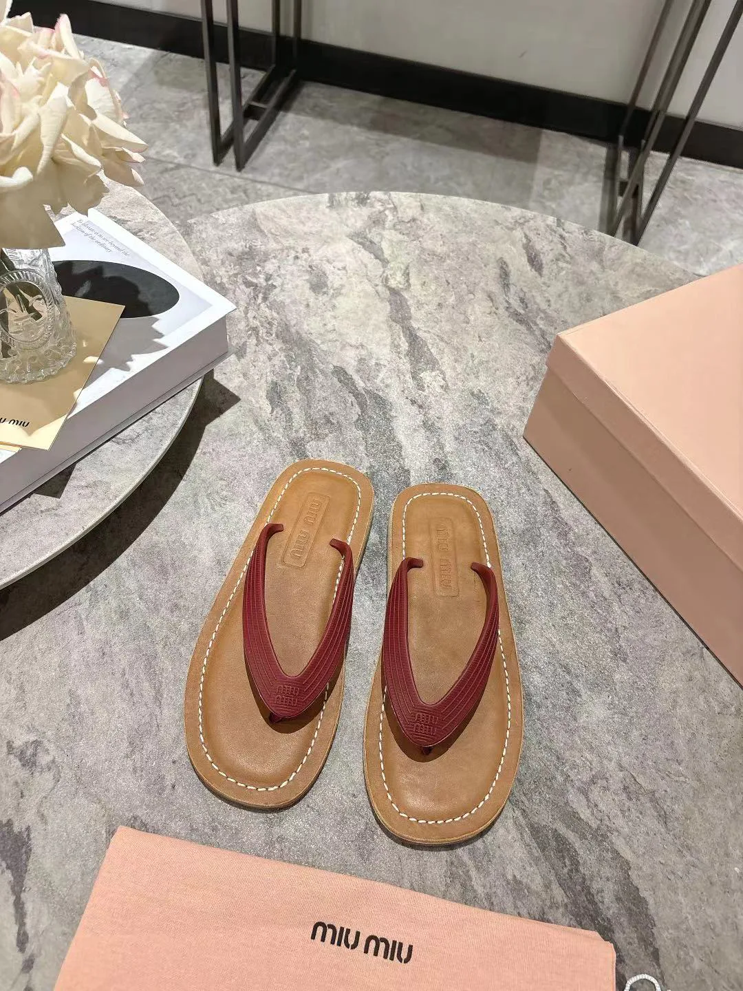 Шлепанцы Женские Miu Miu 11689090