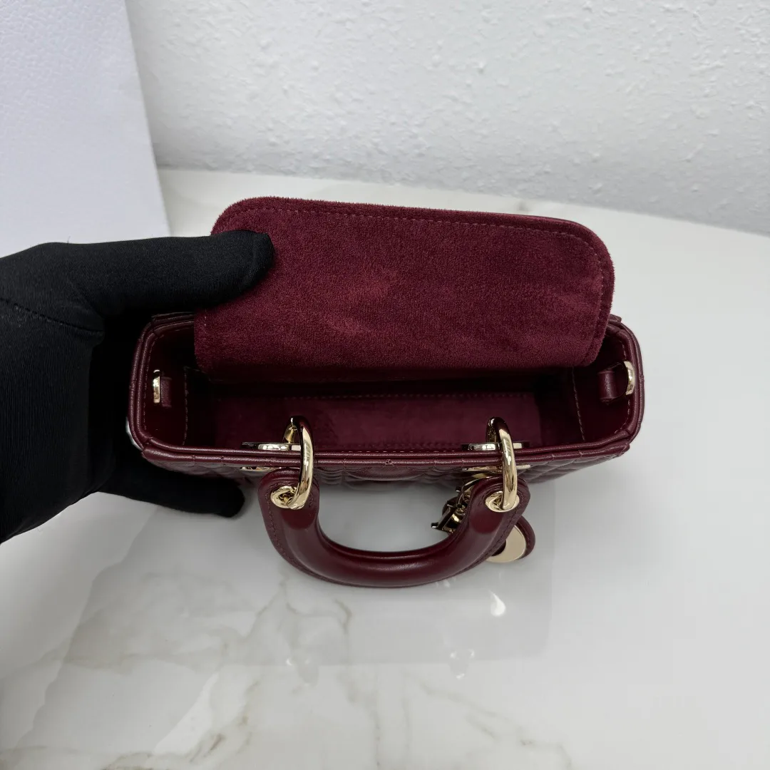 Классические Сумки Женские Christian Dior 17601430