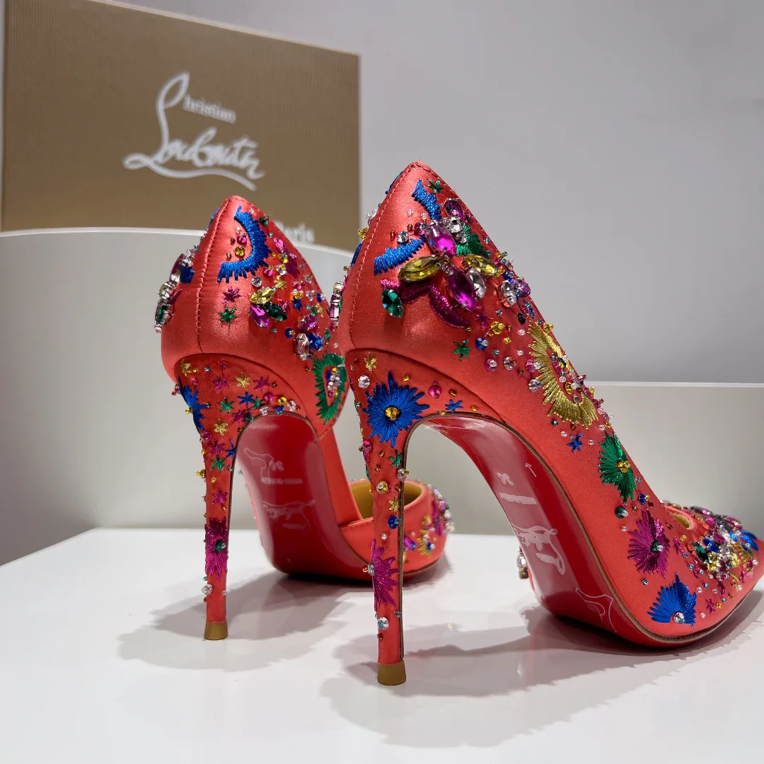 Туфли Женские Christian Louboutin 28144
