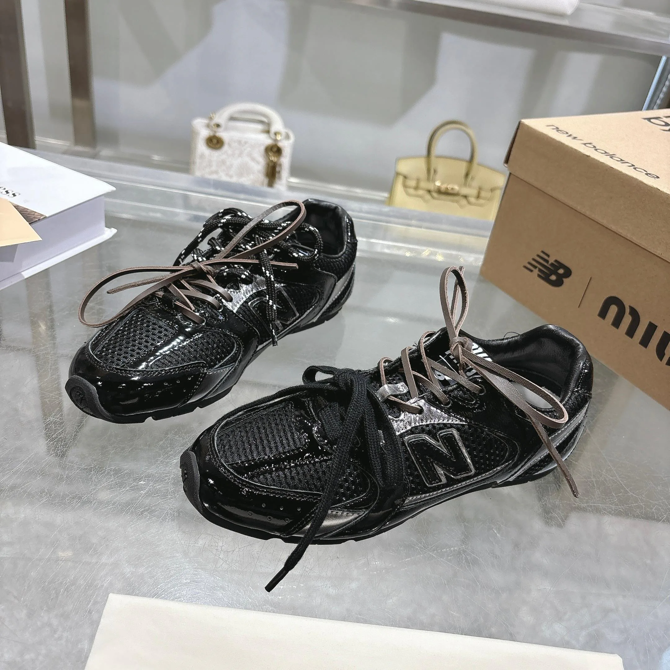 Кроссовки Женские Miu Miu 6449873