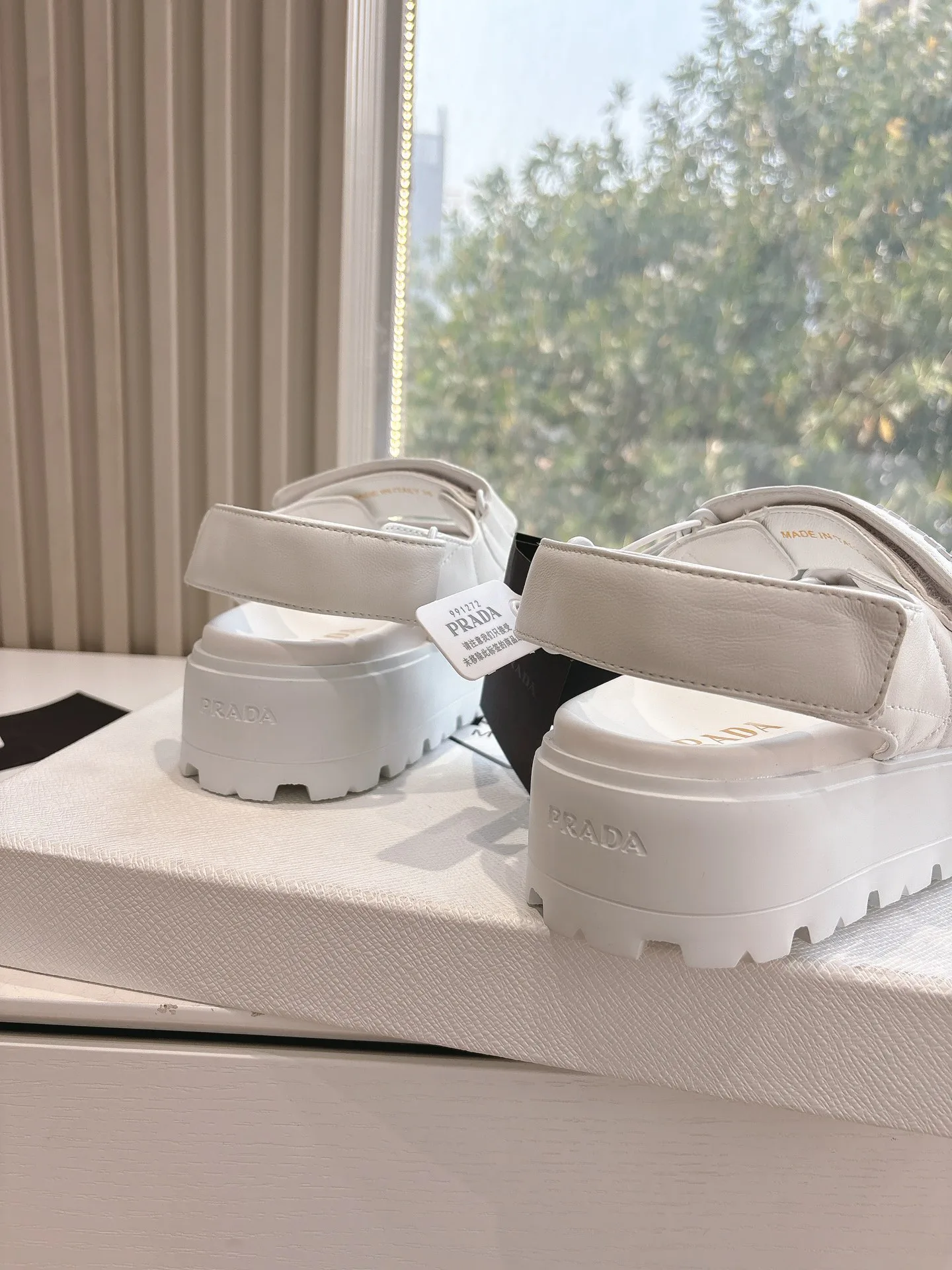 Сандалии Женские Prada 9779