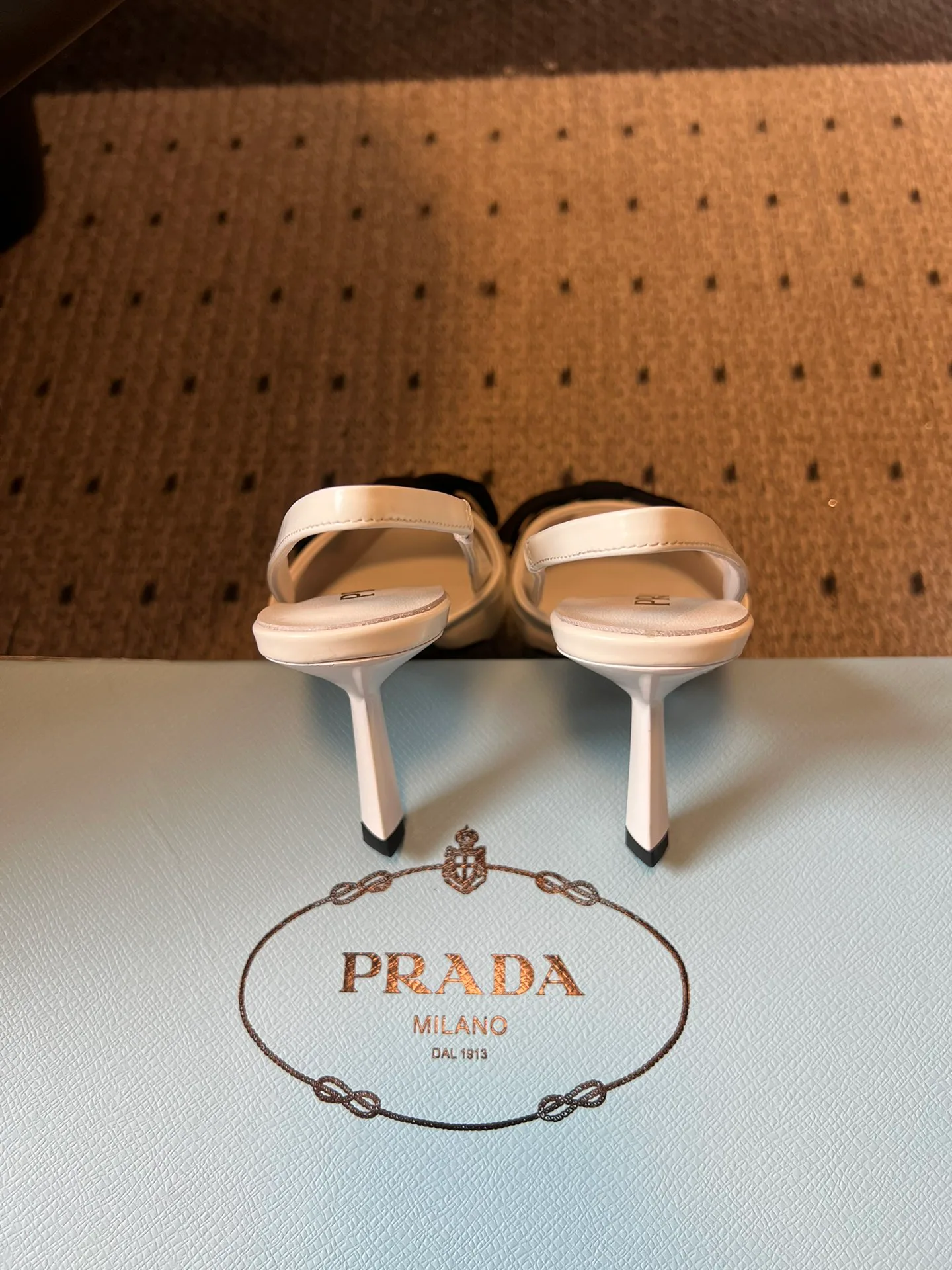 Туфли Женские Prada 11221491