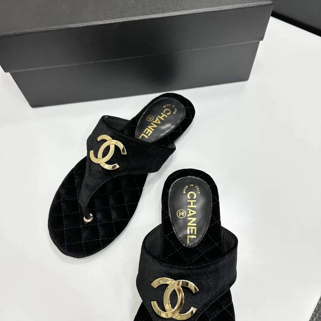 Шлепанцы Женские Chanel 5611703