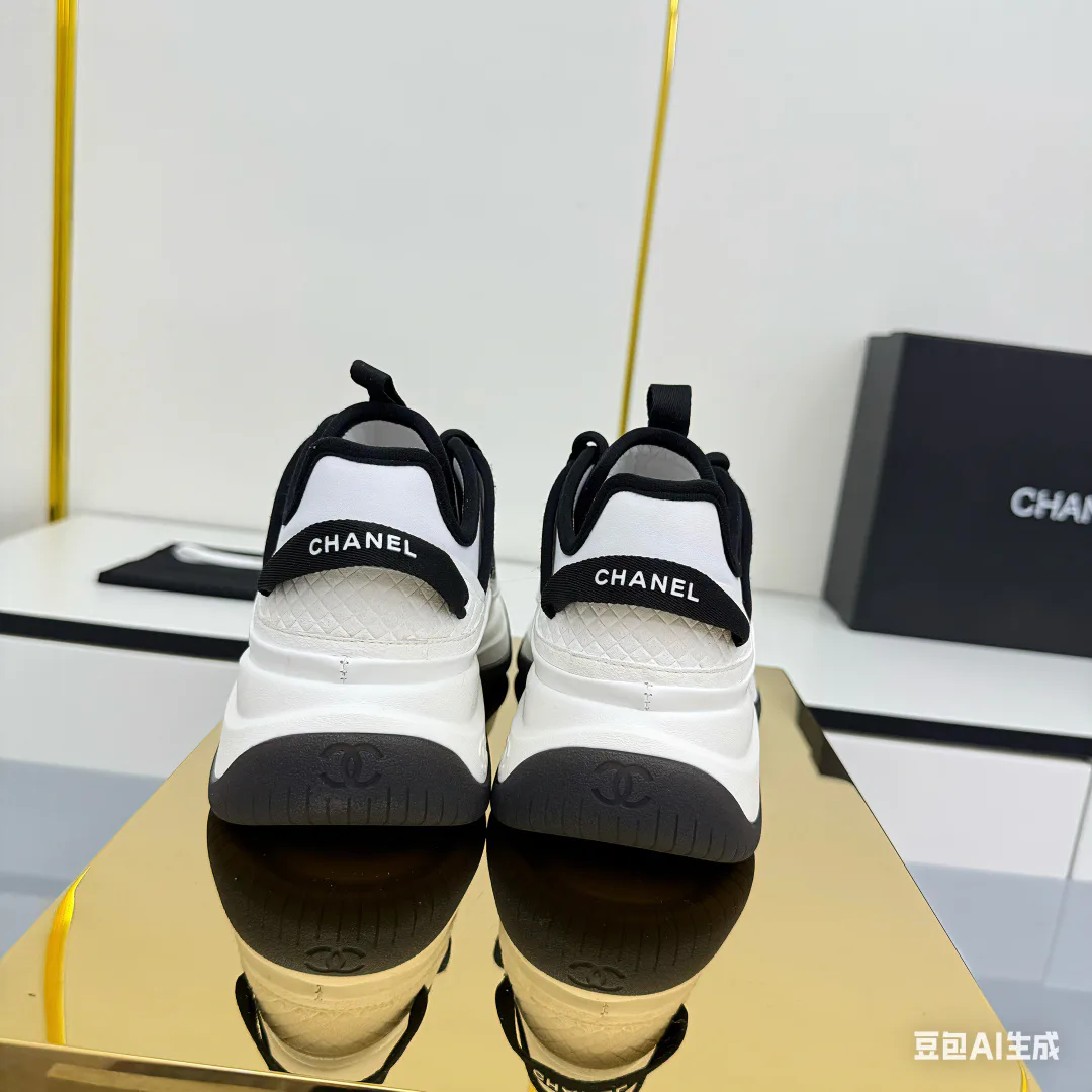 Кроссовки Женские Chanel 4502705