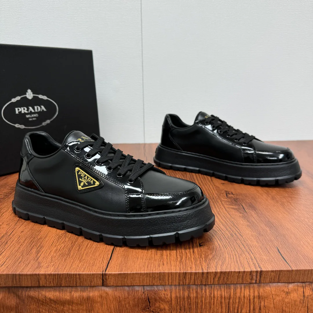 Кроссовки Мужские Prada 24204