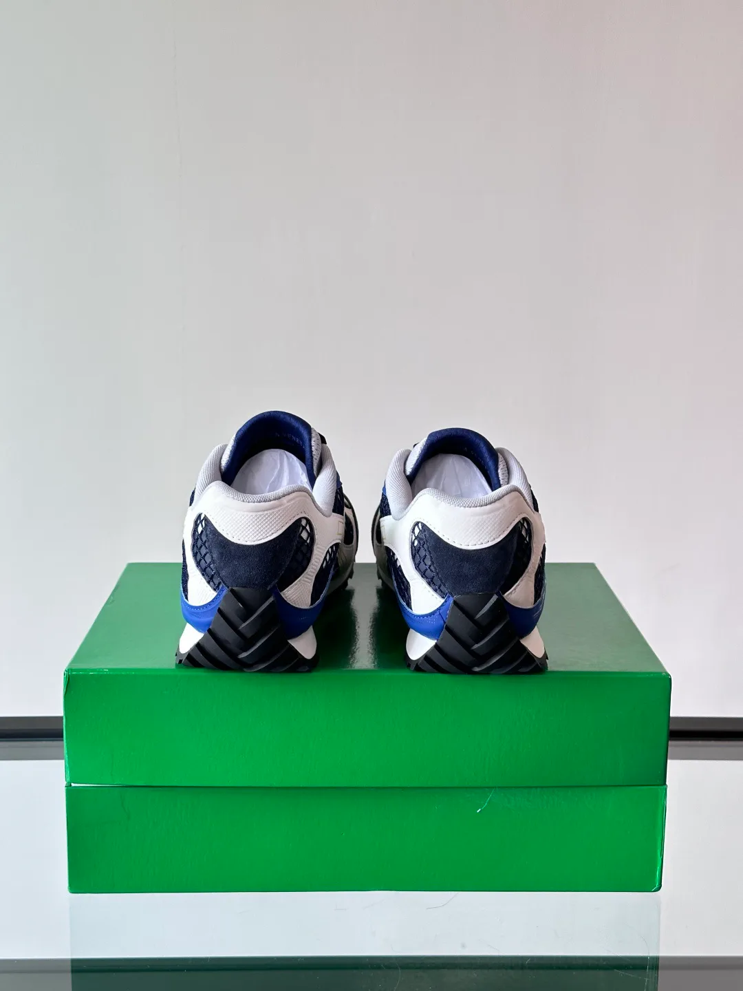 Кроссовки Женские Bottega Veneta 3046243