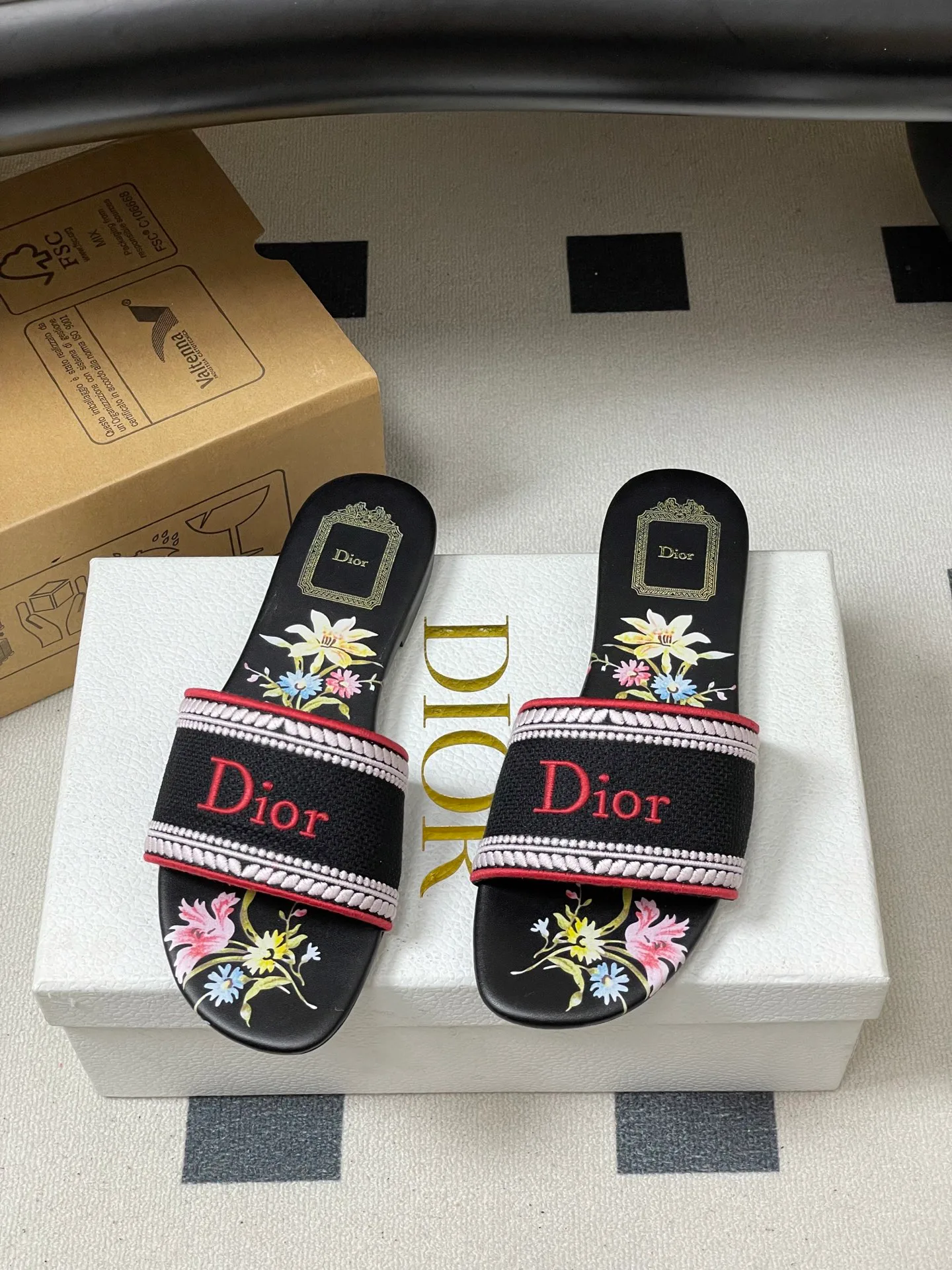 Шлепанцы Женские Christian Dior 11682224