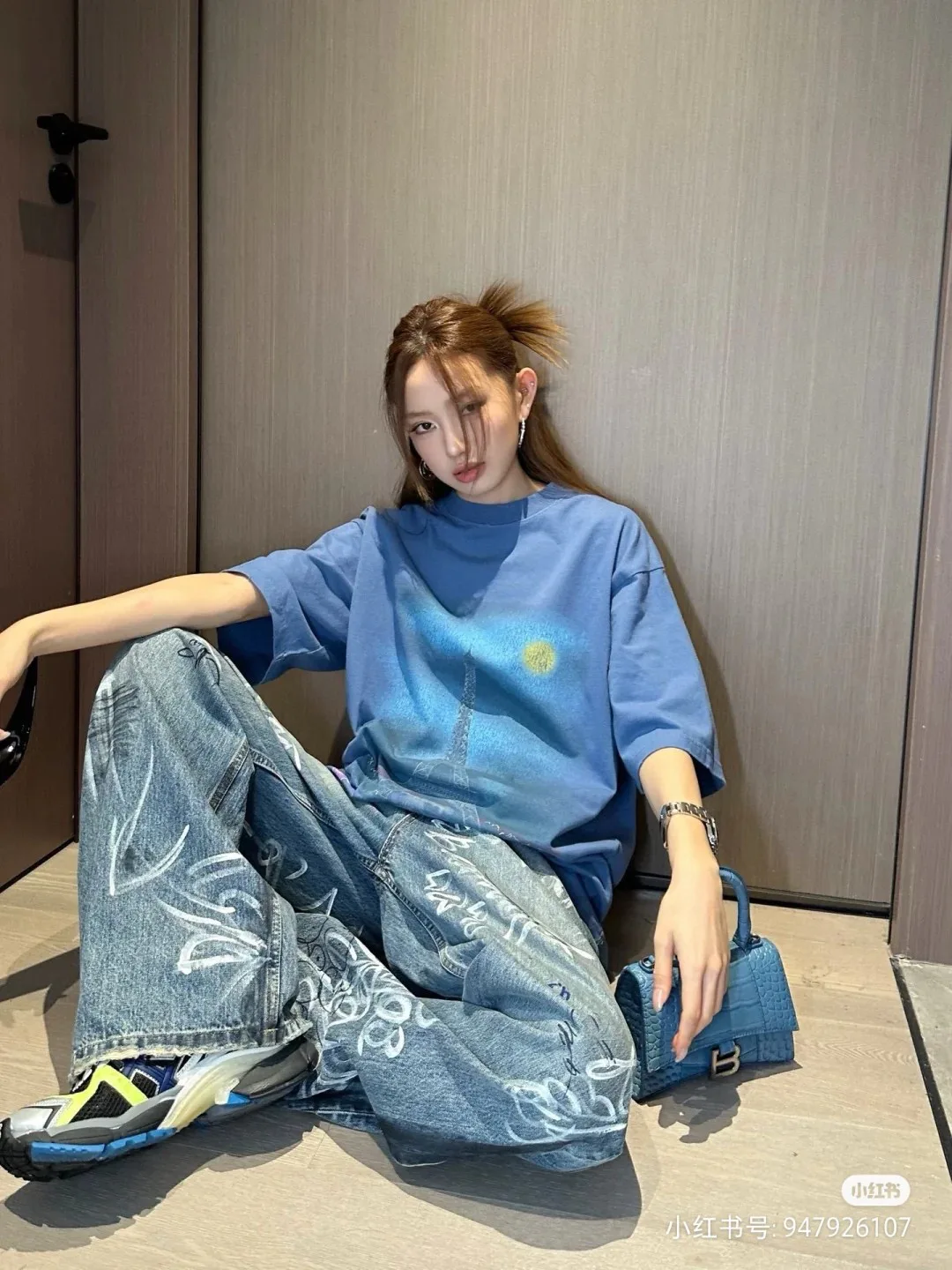 Футболки Женские Balenciaga 29424