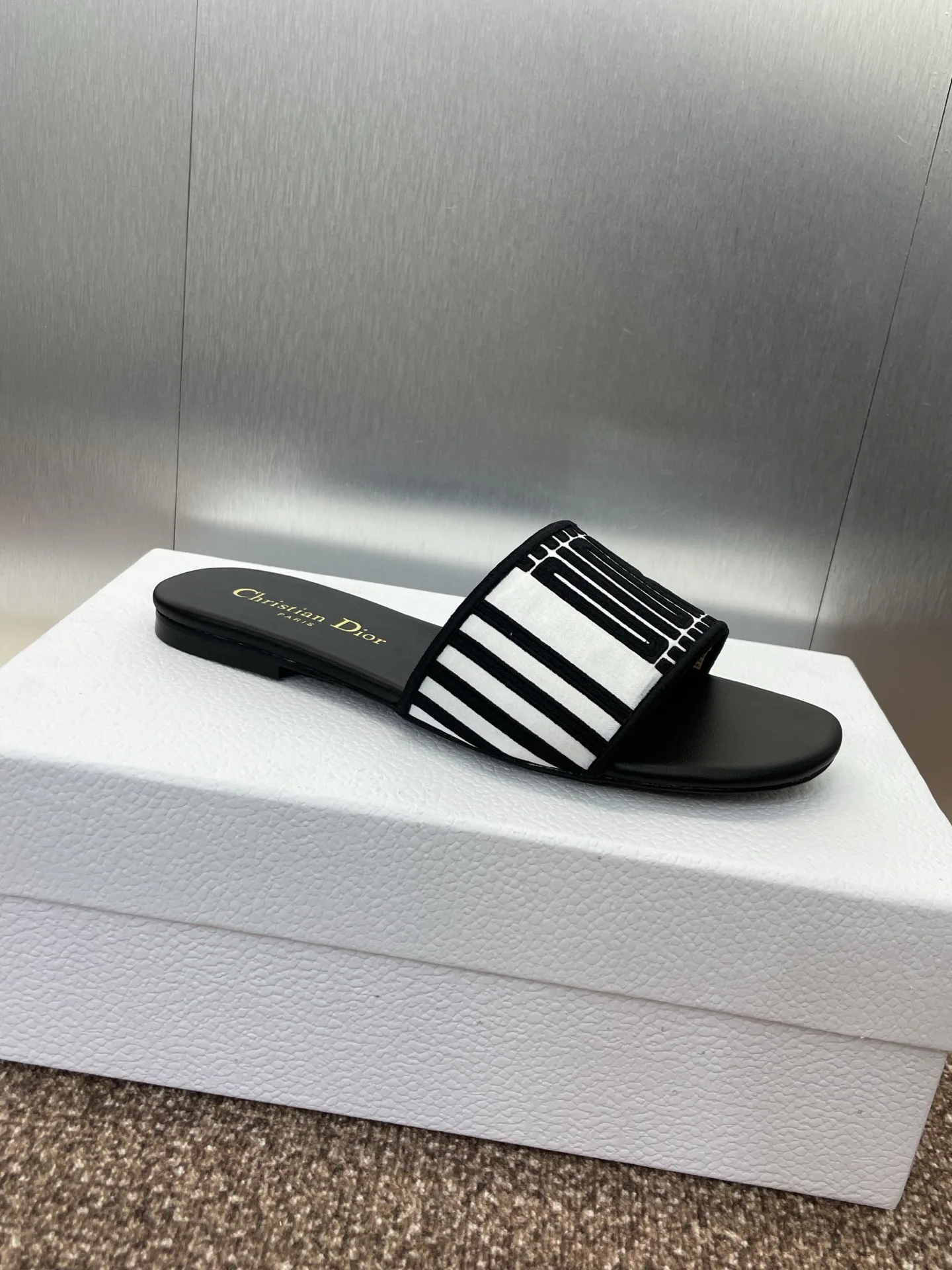 Шлепанцы Женские Christian Dior 20675