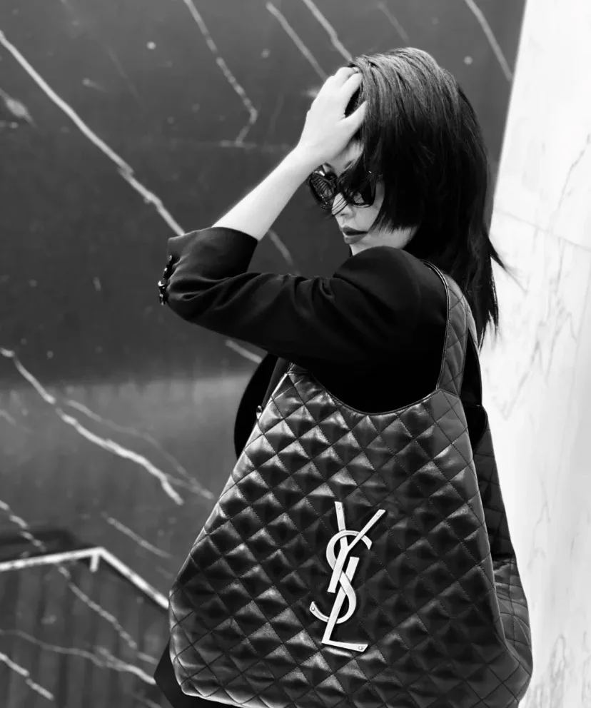 Классические Сумки Женские Saint Laurent 10805340
