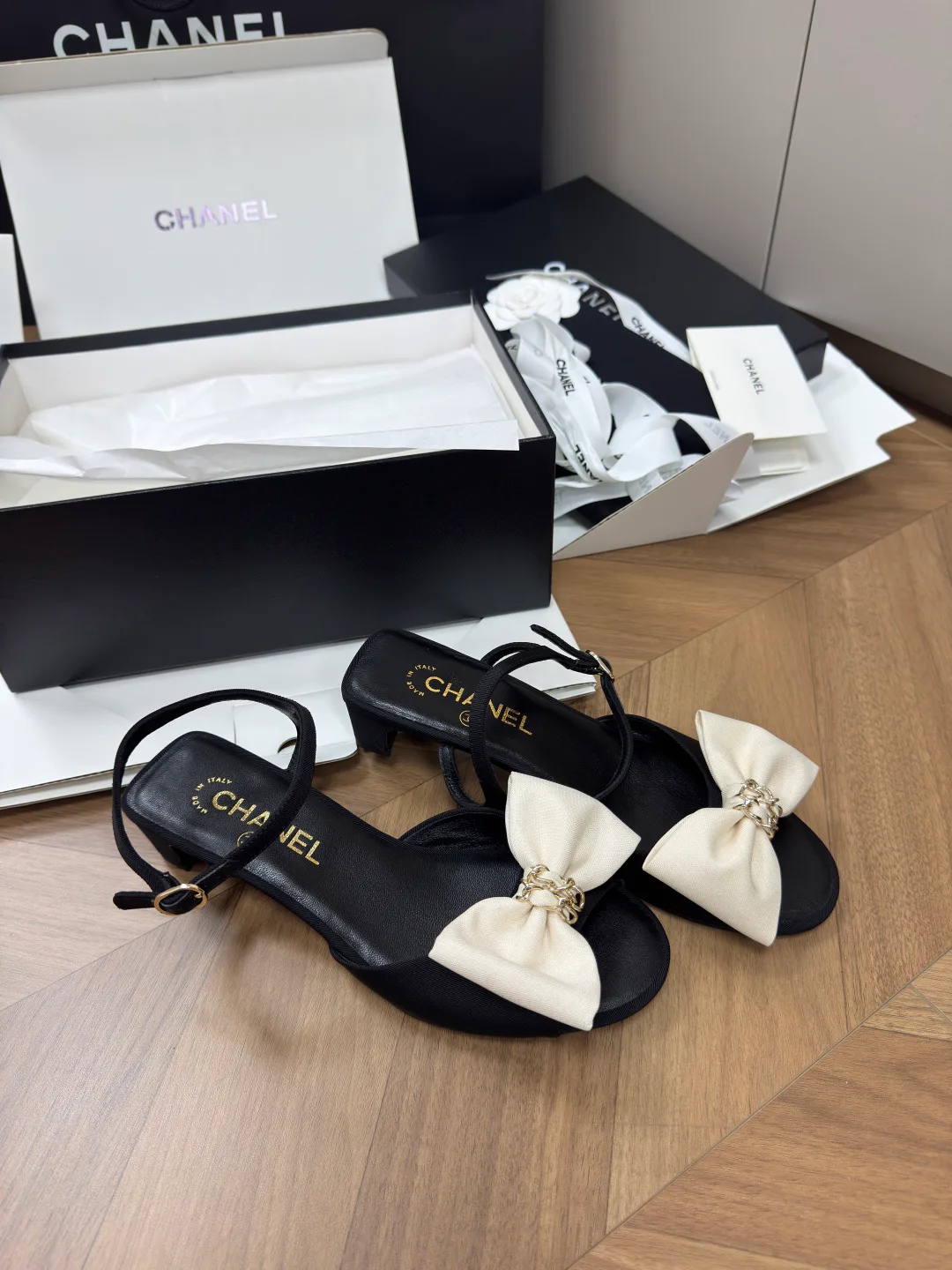 Босоножки Женские Chanel 11593476