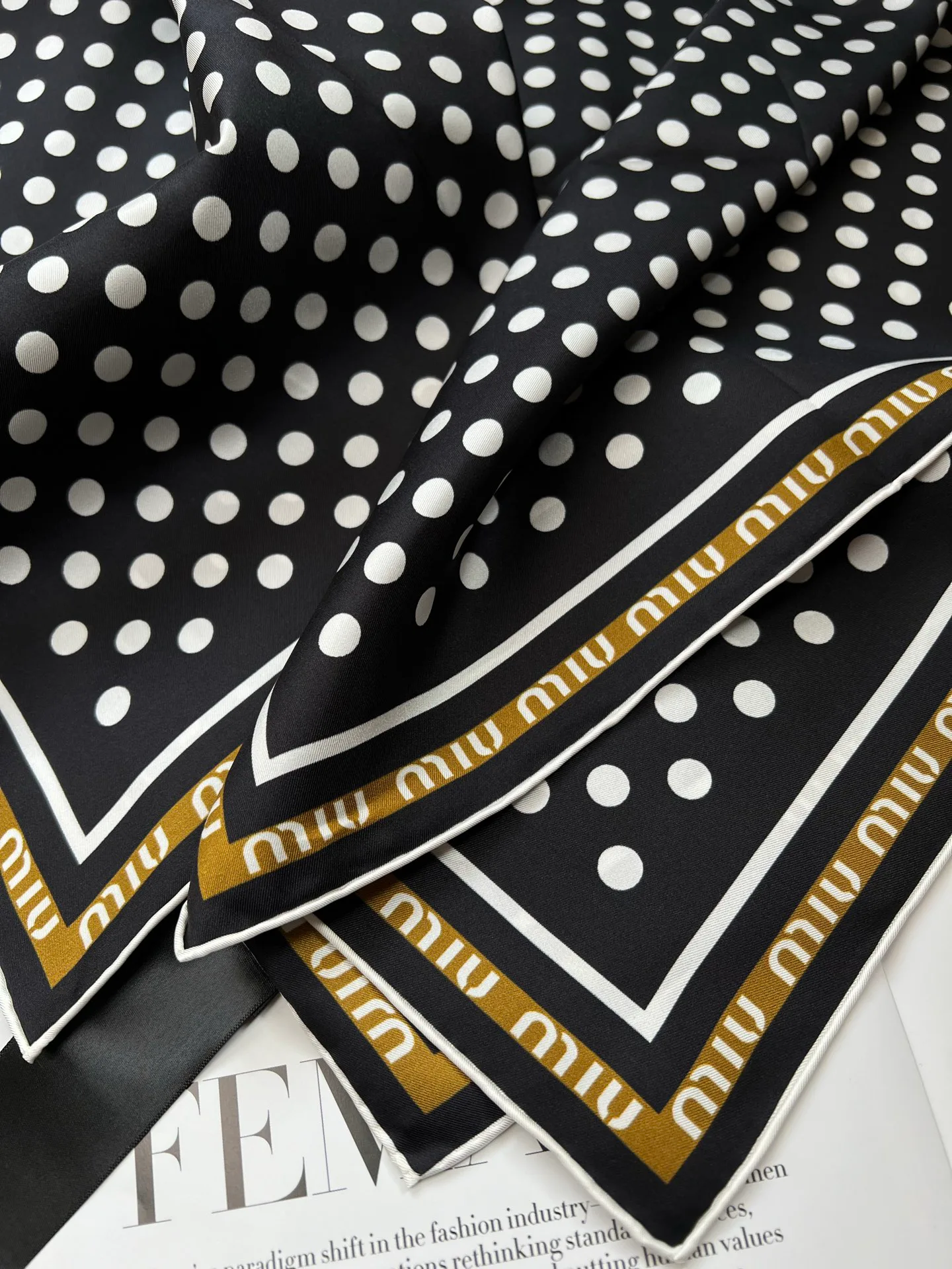 Шарфы Miu Miu 859953