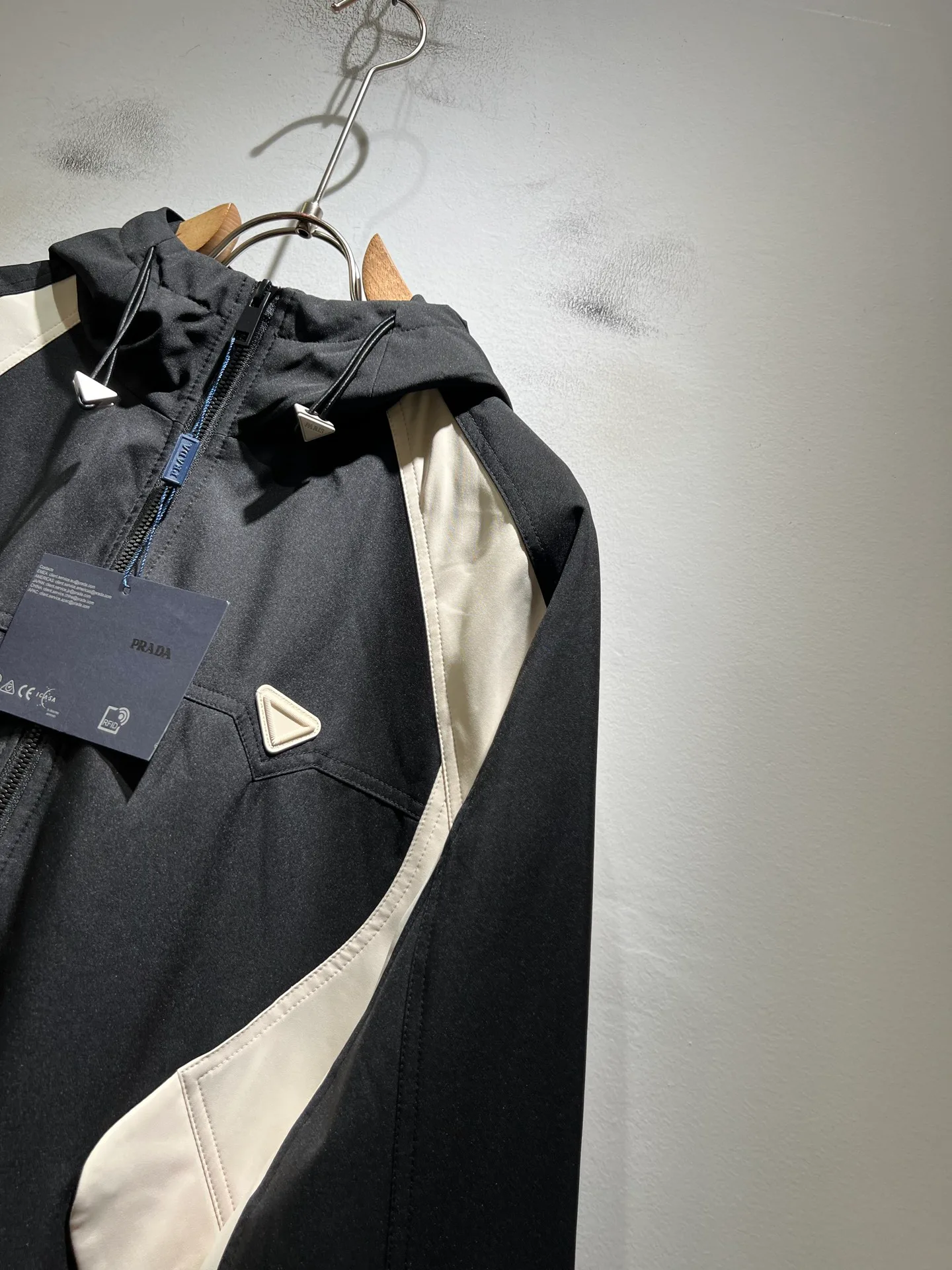 Куртки И Пуховики Мужские Prada 342797