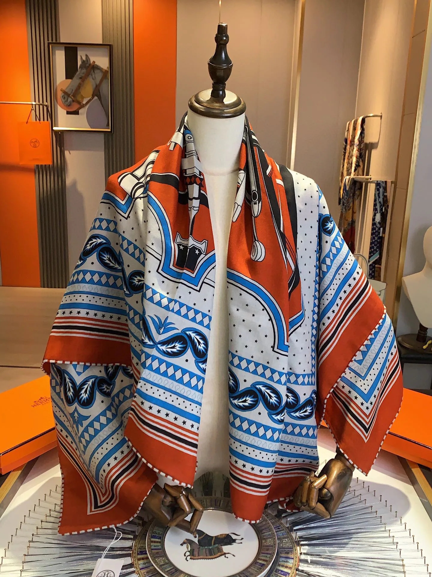 Платки Hermes 12683872