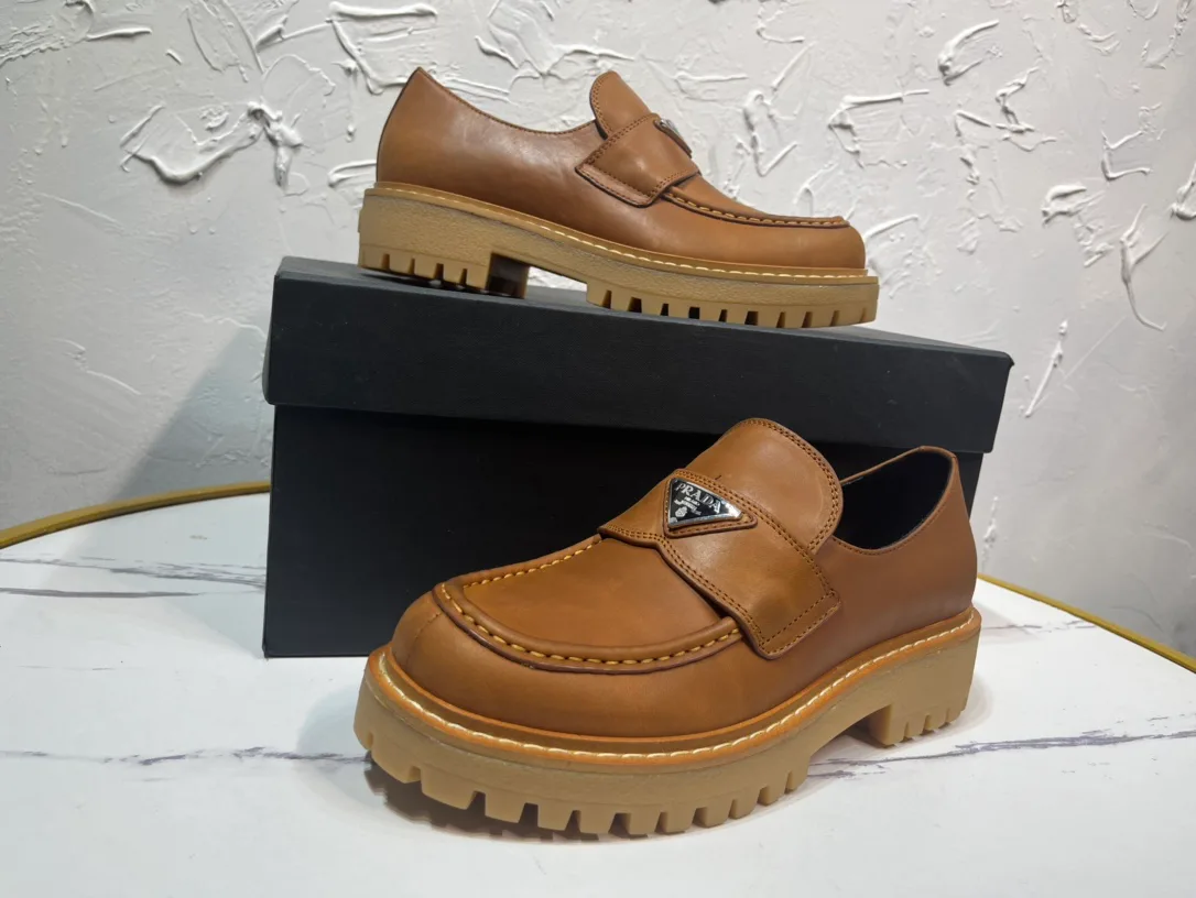 Лоферы Женские Prada