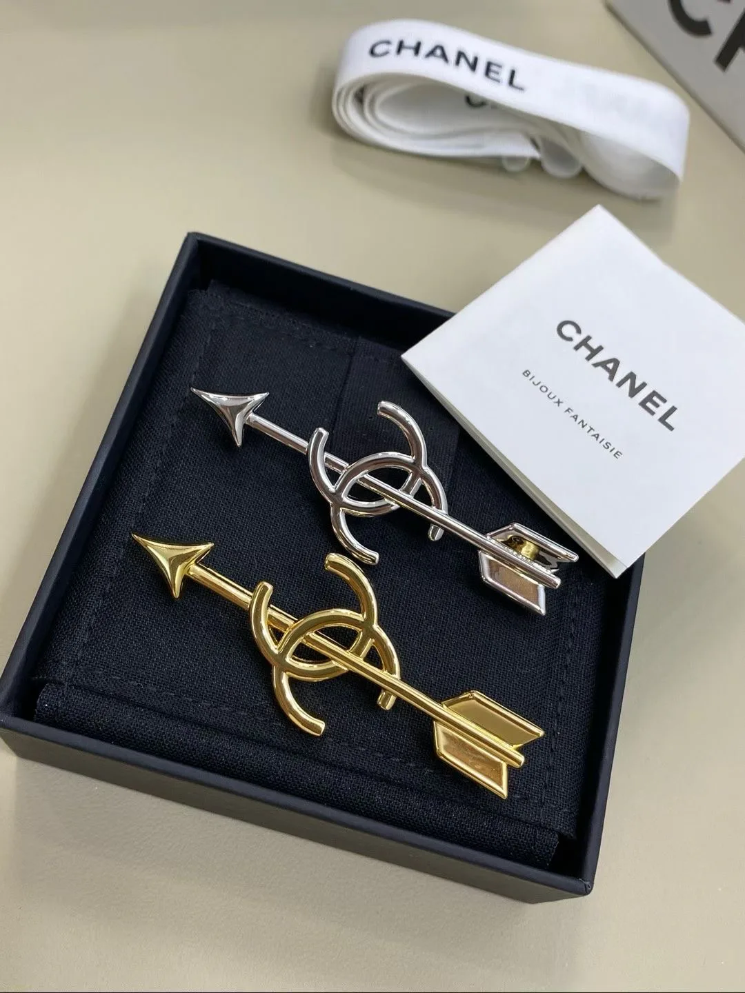 Бижутерия Chanel 11899947