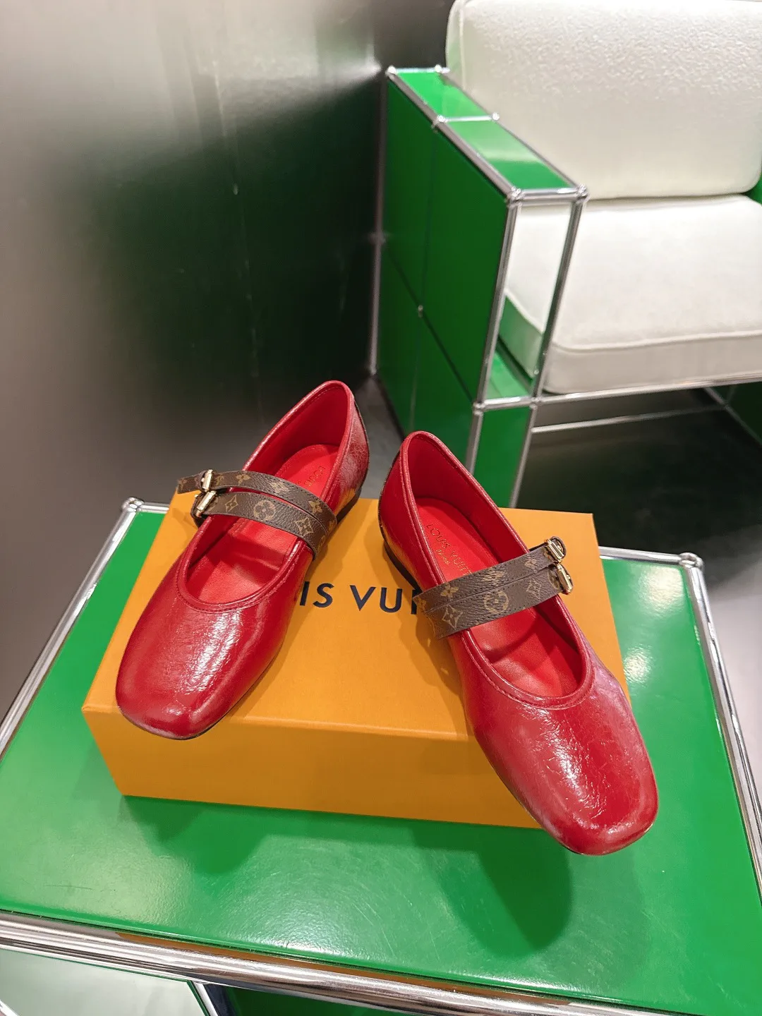 Туфли Женские Louis Vuitton 11703556