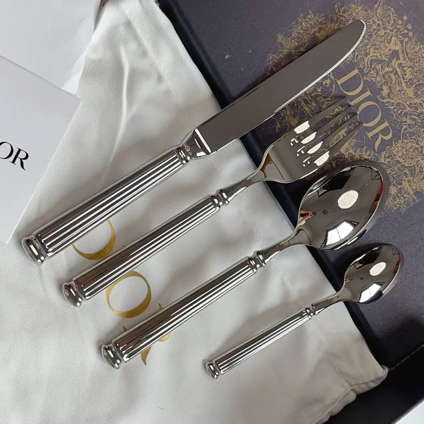 Посуда Christian Dior 3773257