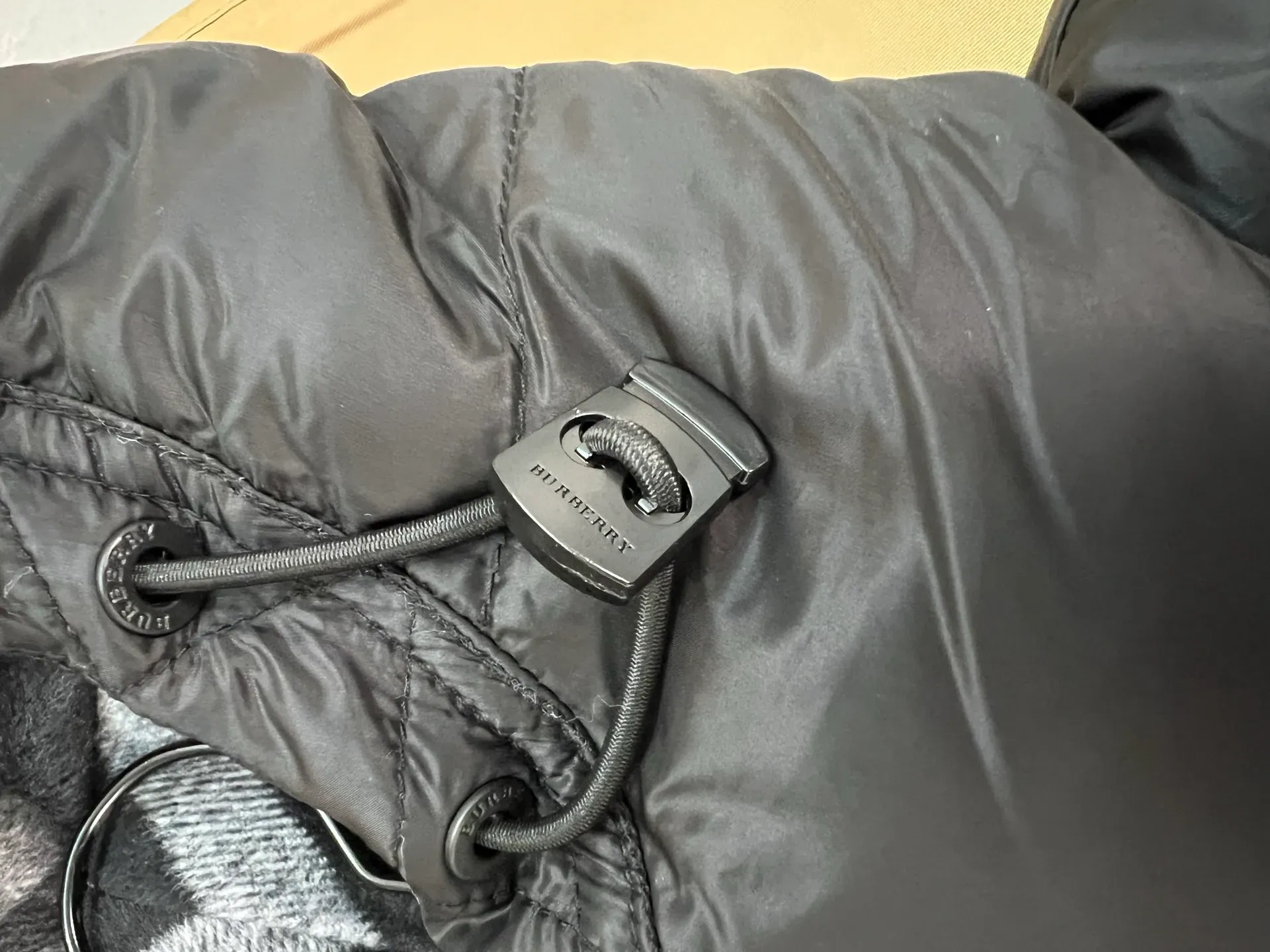 Куртки И Пуховики Женские Burberry 2500333