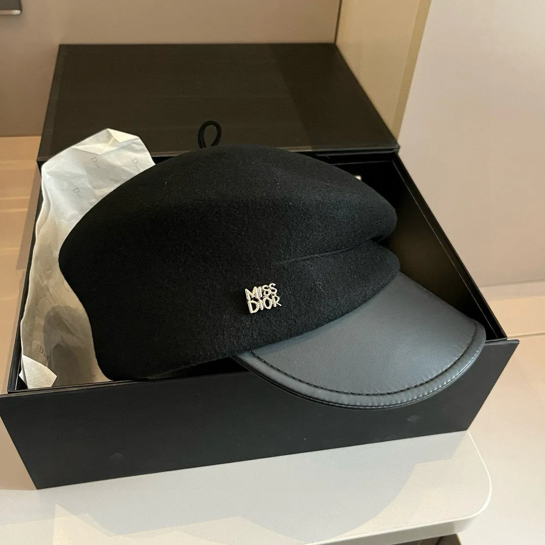 Головные Уборы Christian Dior 4461