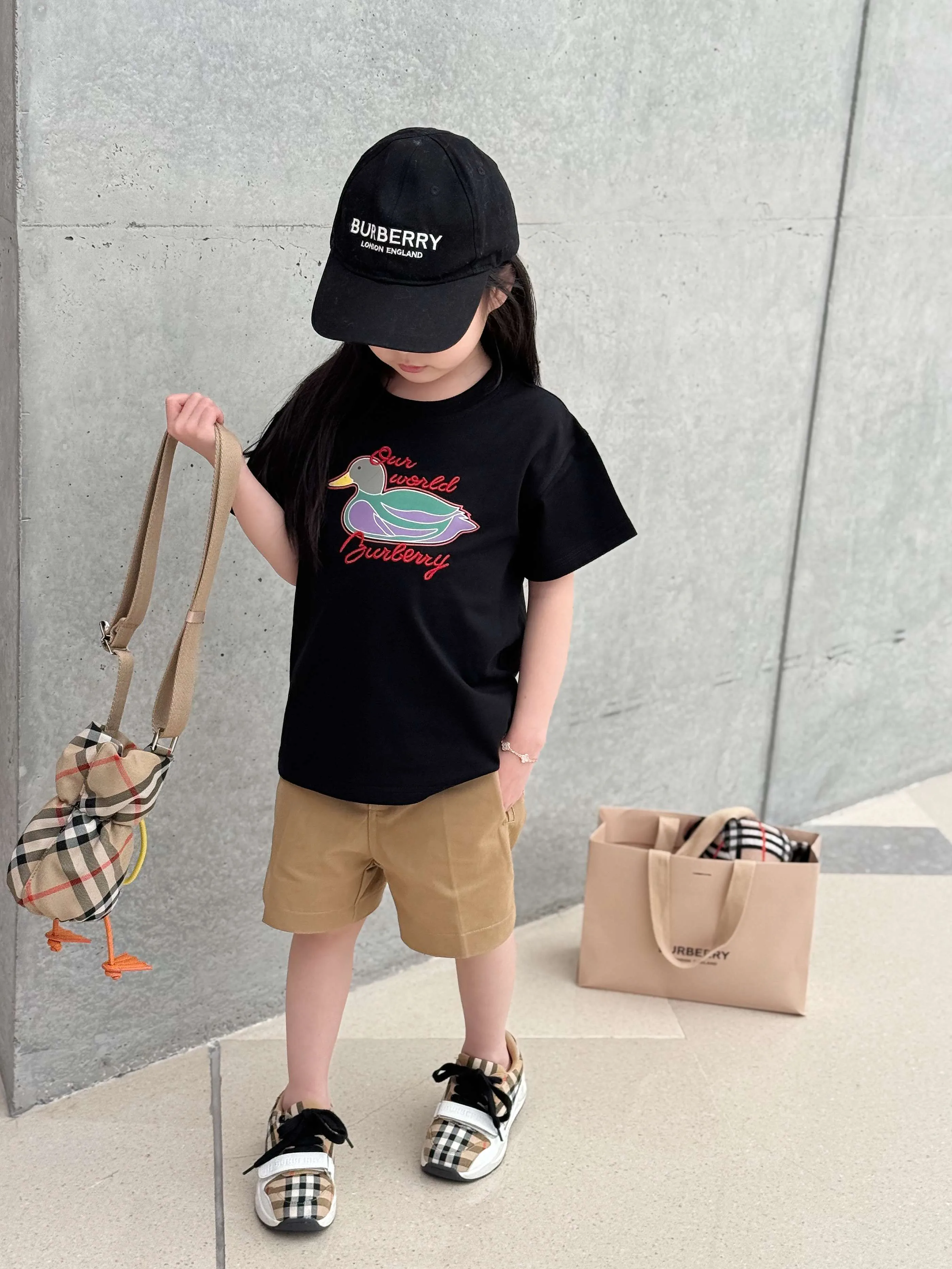 Футболки Женские Burberry 14816