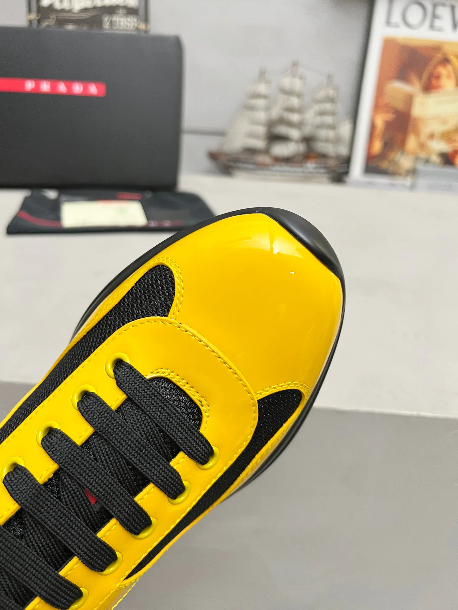 Кроссовки Женские Prada 931593