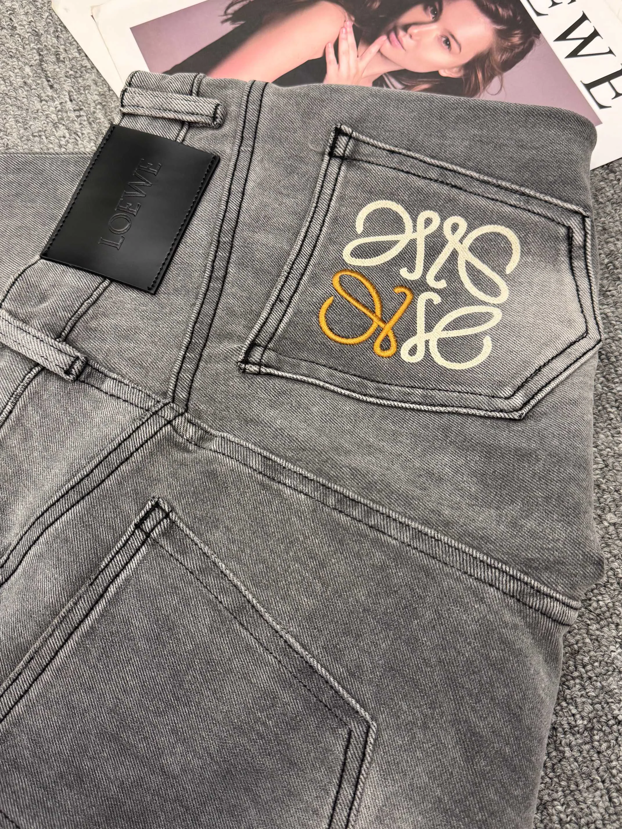 Джинсы Женские Loewe 13157870