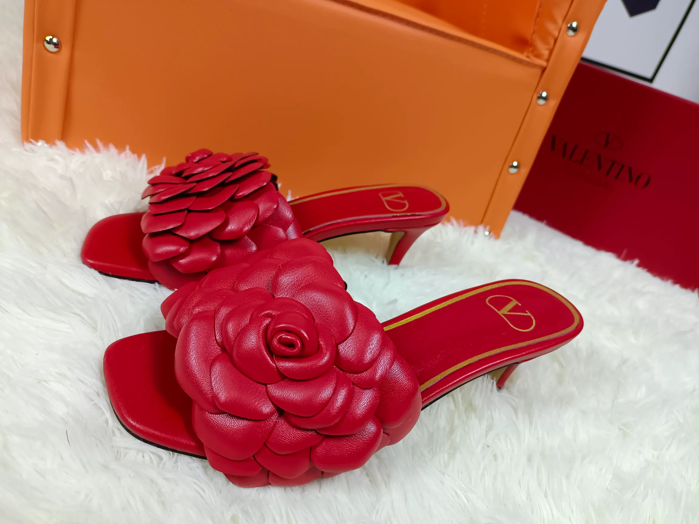 Босоножки Женские Valentino 1384919