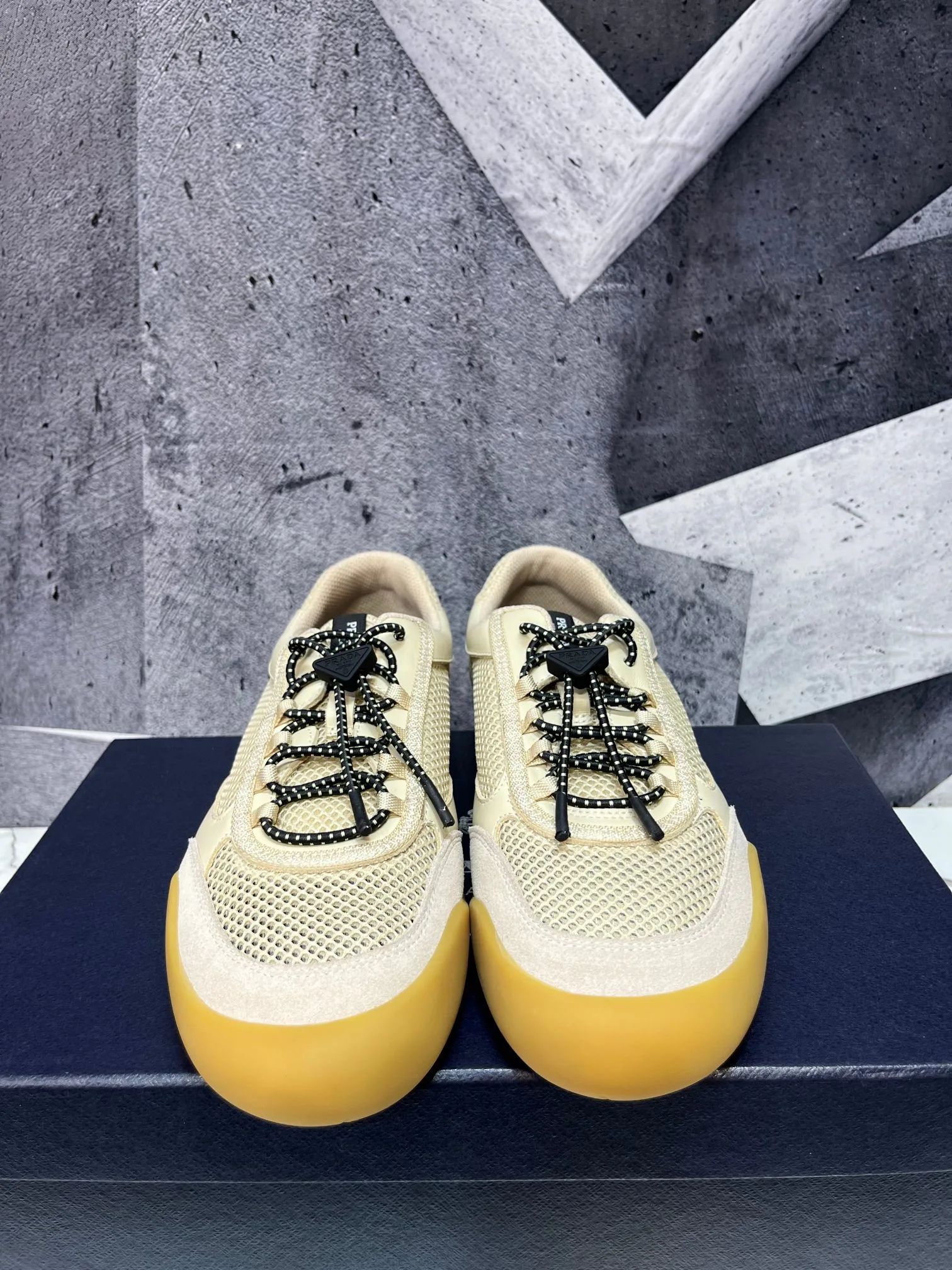 Кроссовки Мужские Prada 17955456