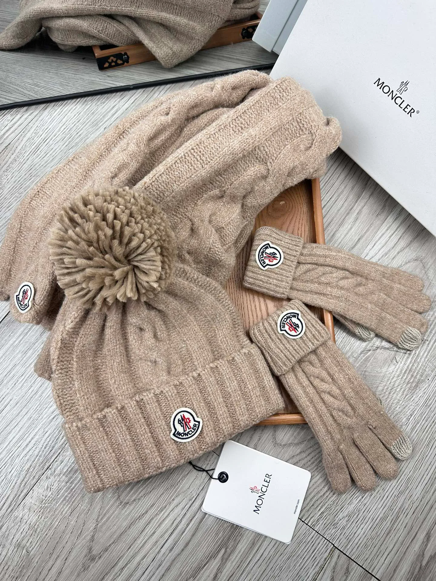 Шарфы Moncler 318484