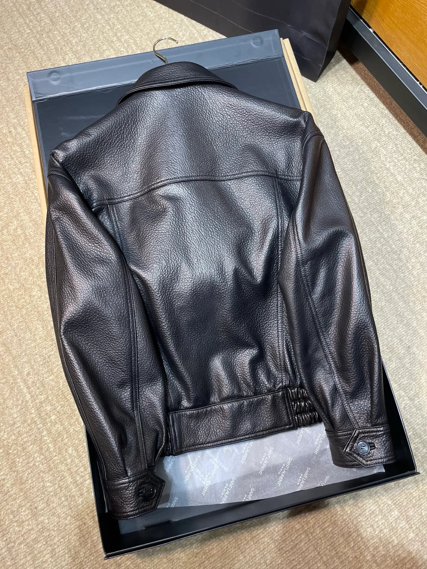 Кожаные Куртки И Дублёнки Мужские Saint Laurent 386374