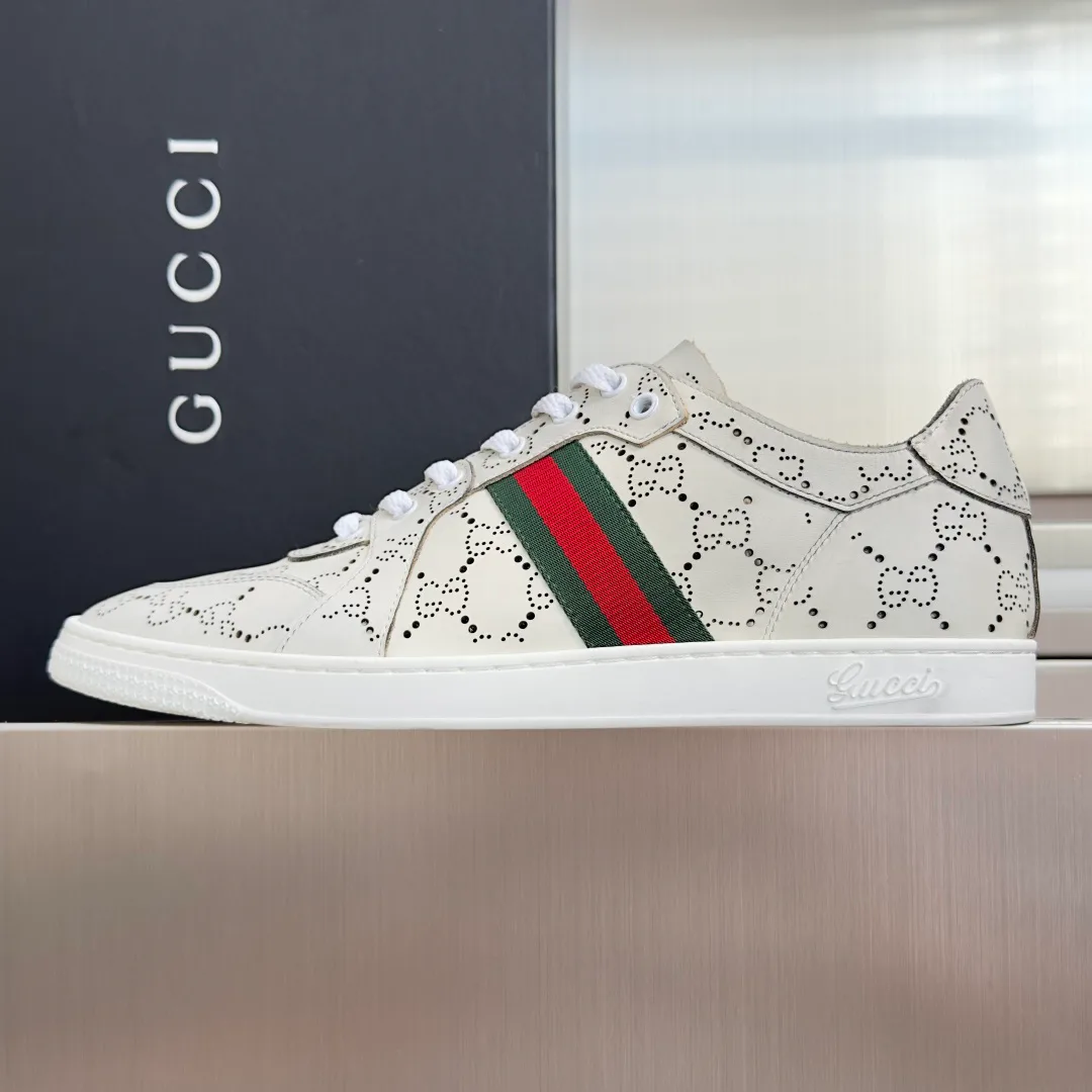 Кроссовки Женские Gucci 19547653