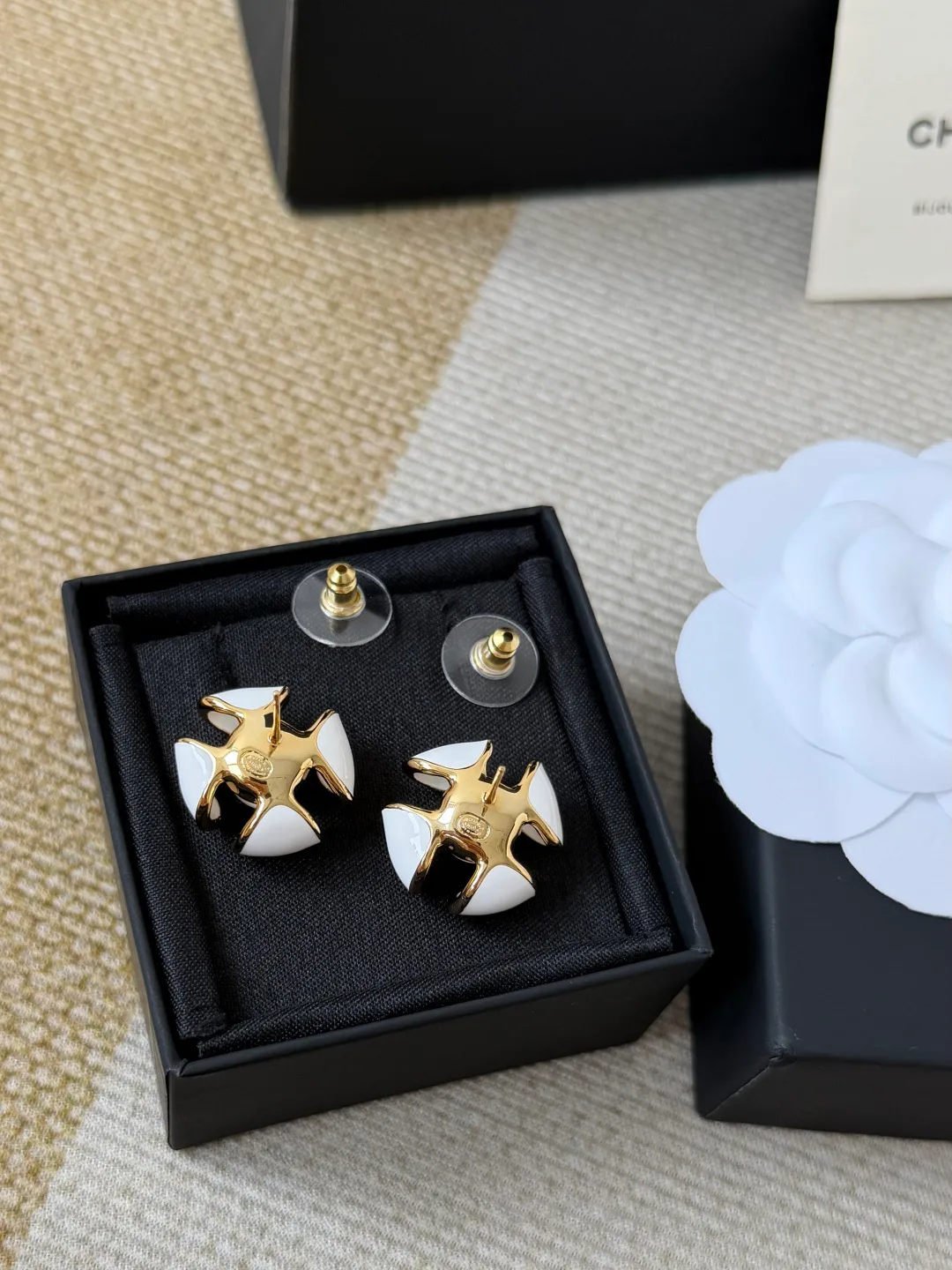 Бижутерия Chanel 18186312