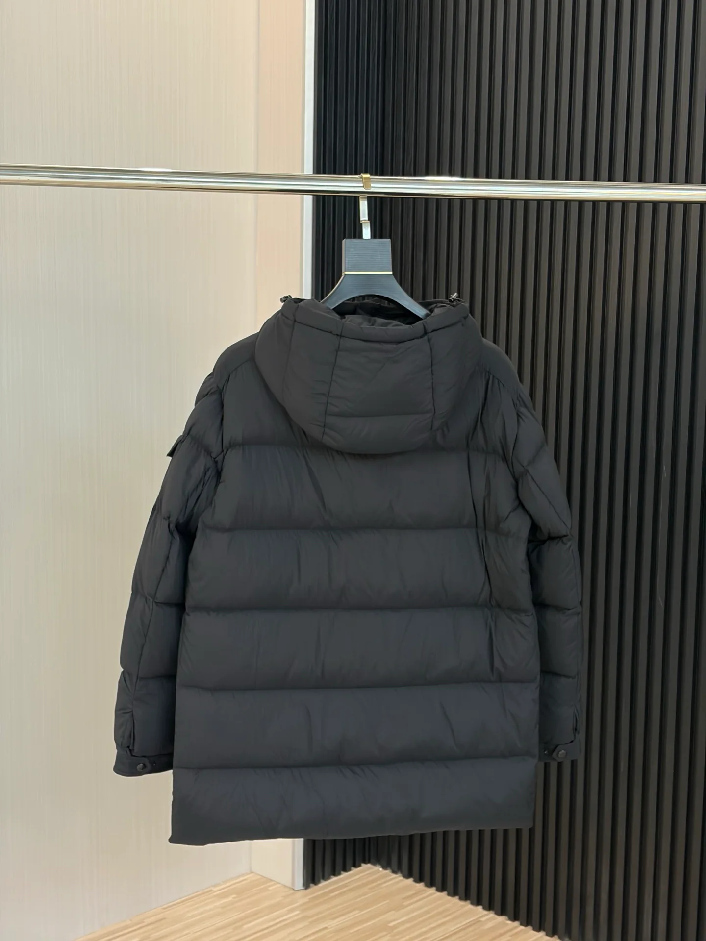 Куртки И Пуховики Женские Moncler 18323847